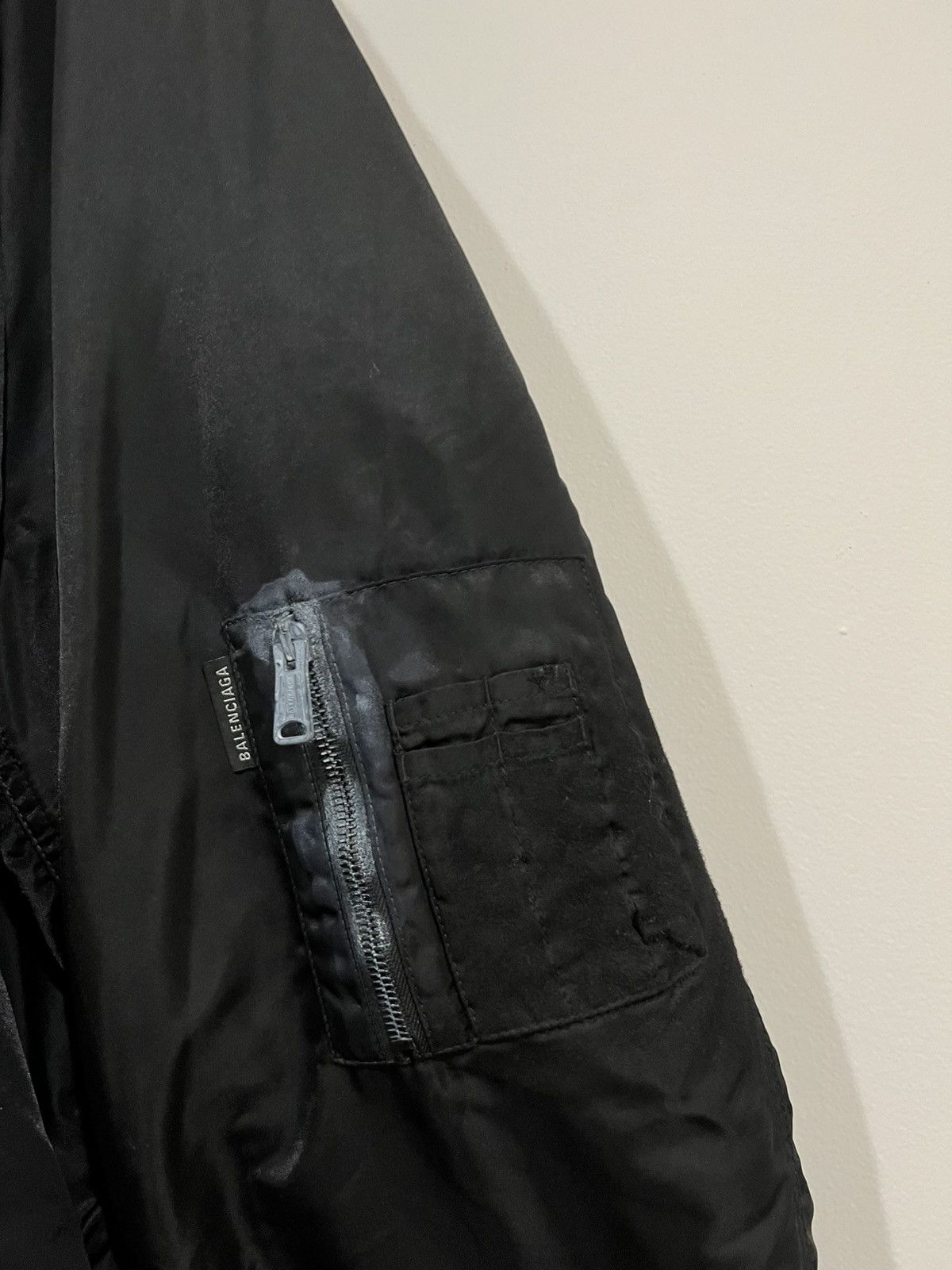 Balenciaga Fall23 Distressed Military Parka (50) Size US M / EU 48-50 / 2 - 7 Thumbnail