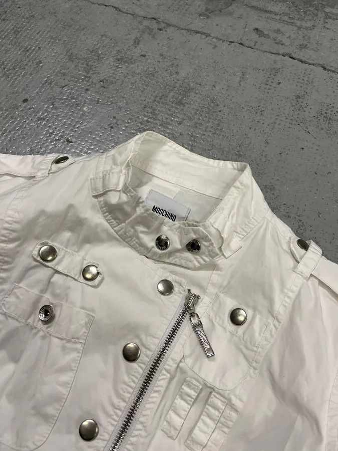 Moschino 2000s Moschino Asymmetrical Zip Cargo White Jacket Size S / US 4 / IT 40 - 5 Thumbnail