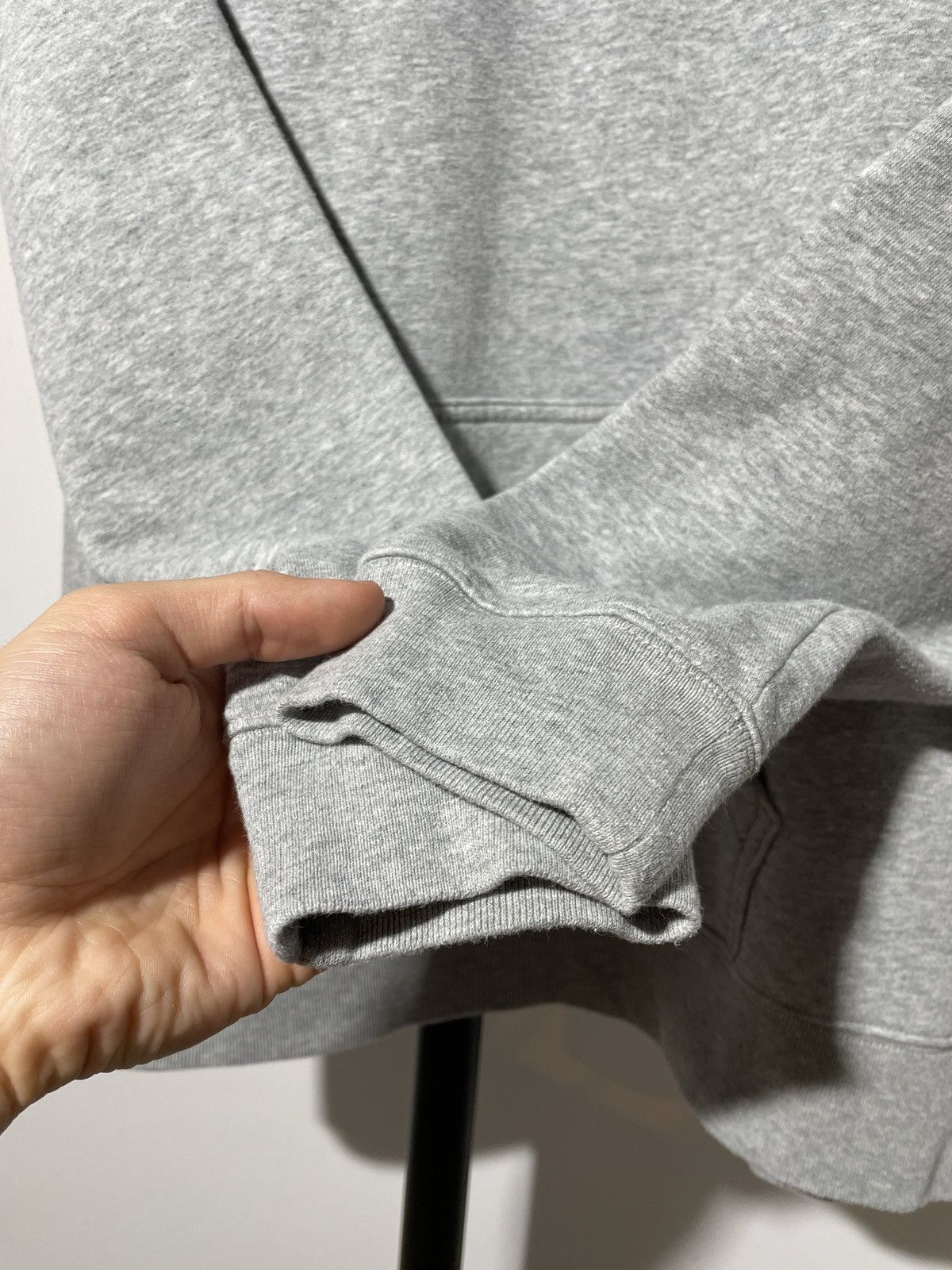 Gap × Vintage Vintage Gap Gray Basic Streetstyle Hoodie Y2K Kanye Style Size US L / EU 52-54 / 3 - 4 Thumbnail