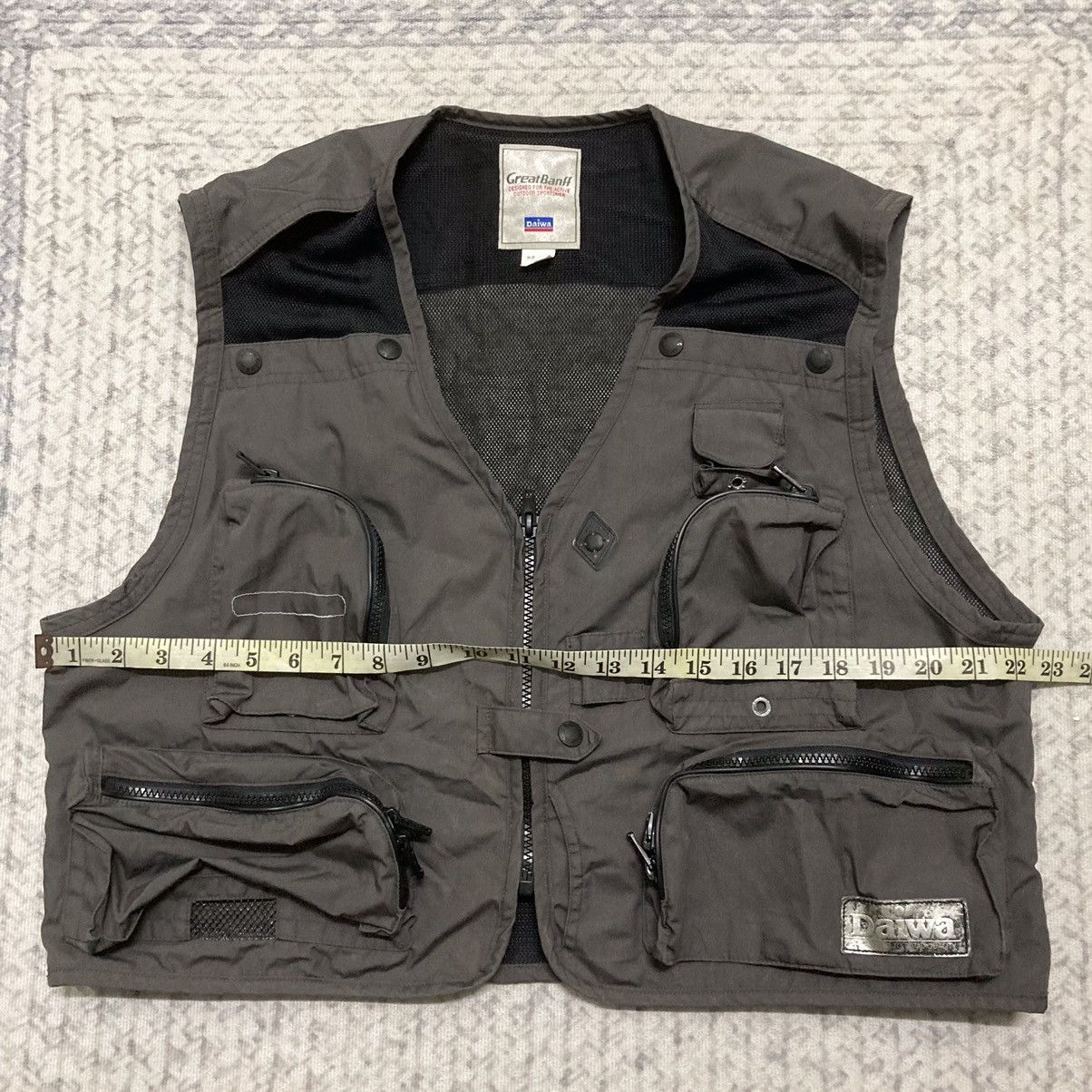 DAIWA Rare Daiwa Multipocket Tactical Fishing Vests Size US L / EU 52-54 / 3 - 12 Thumbnail