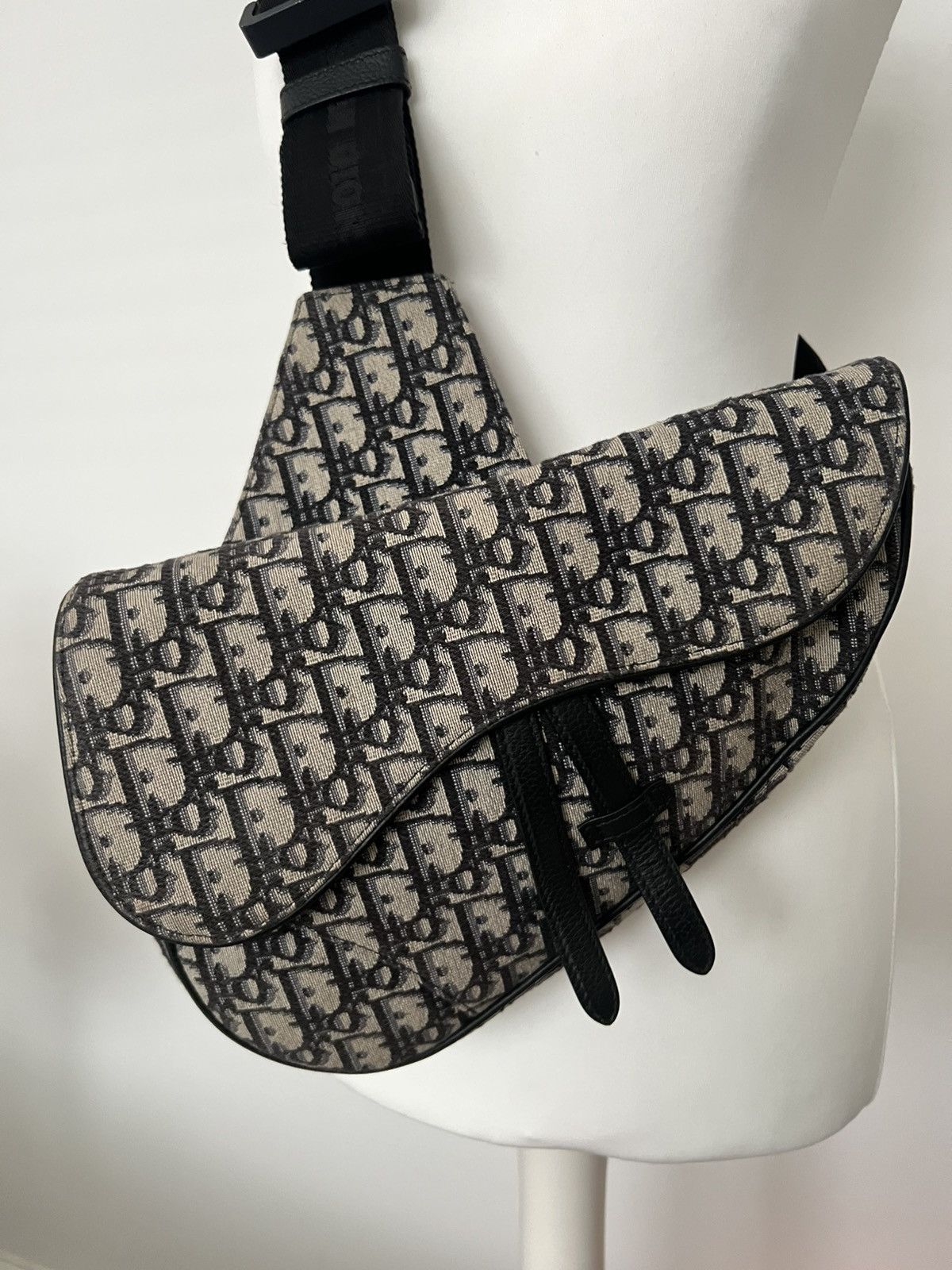 Dior Dior Saddle Bag Beige and Black Dior Oblique Jacquard Size ONE SIZE - 2 Thumbnail