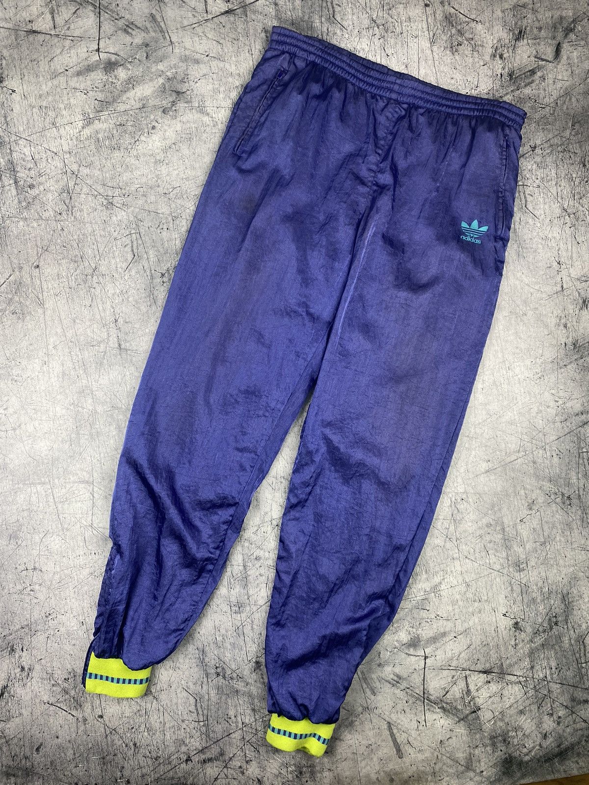 Adidas × Vintage Vintage Adidas 90s Joggers Track Pants Size XL Size US 36 / EU 52 - 2 Thumbnail