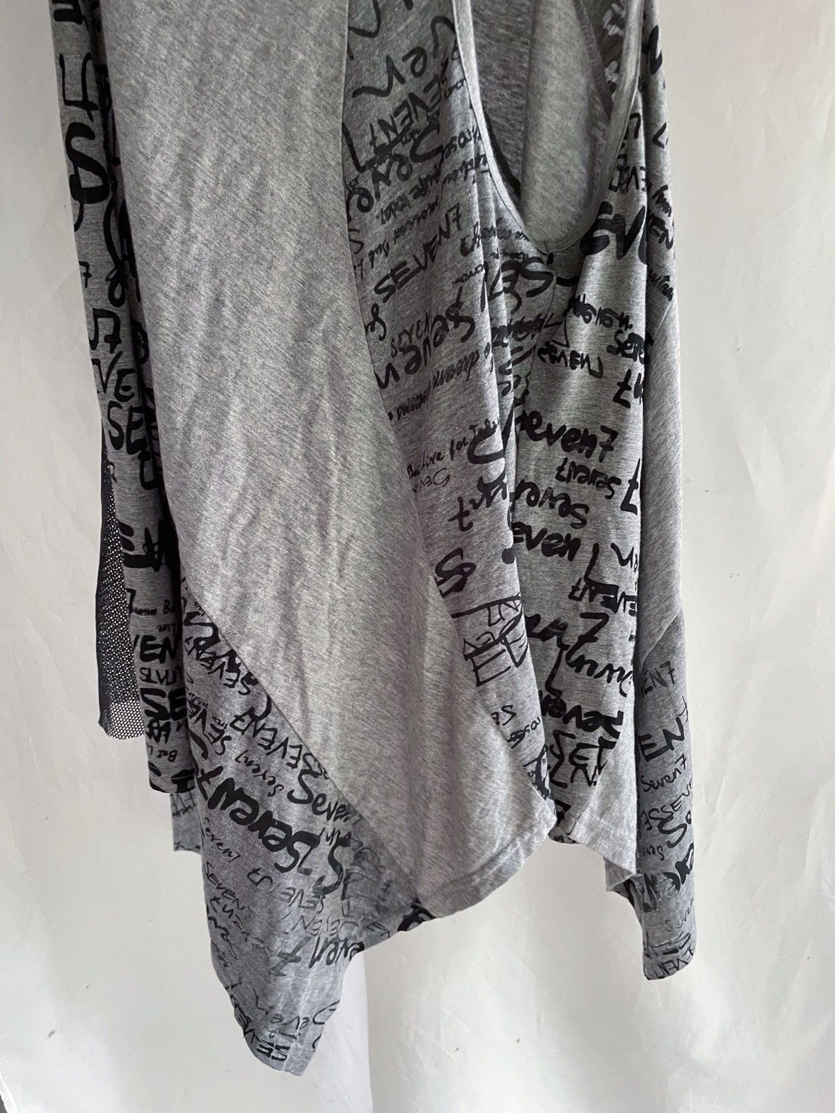Beauty Beast 2 IN 1 SPINASH TEE + JAPANESE OUTER SOEN STREET STYLE Size US M / EU 48-50 / 2 - 20 Thumbnail