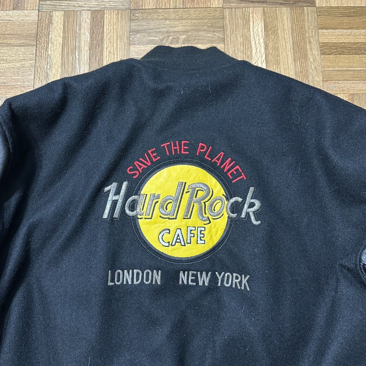 Hard Rock Cafe Vintage Hard Rock Cafe leather varsity jacket Size US M / EU 48-50 / 2 - 3 Thumbnail