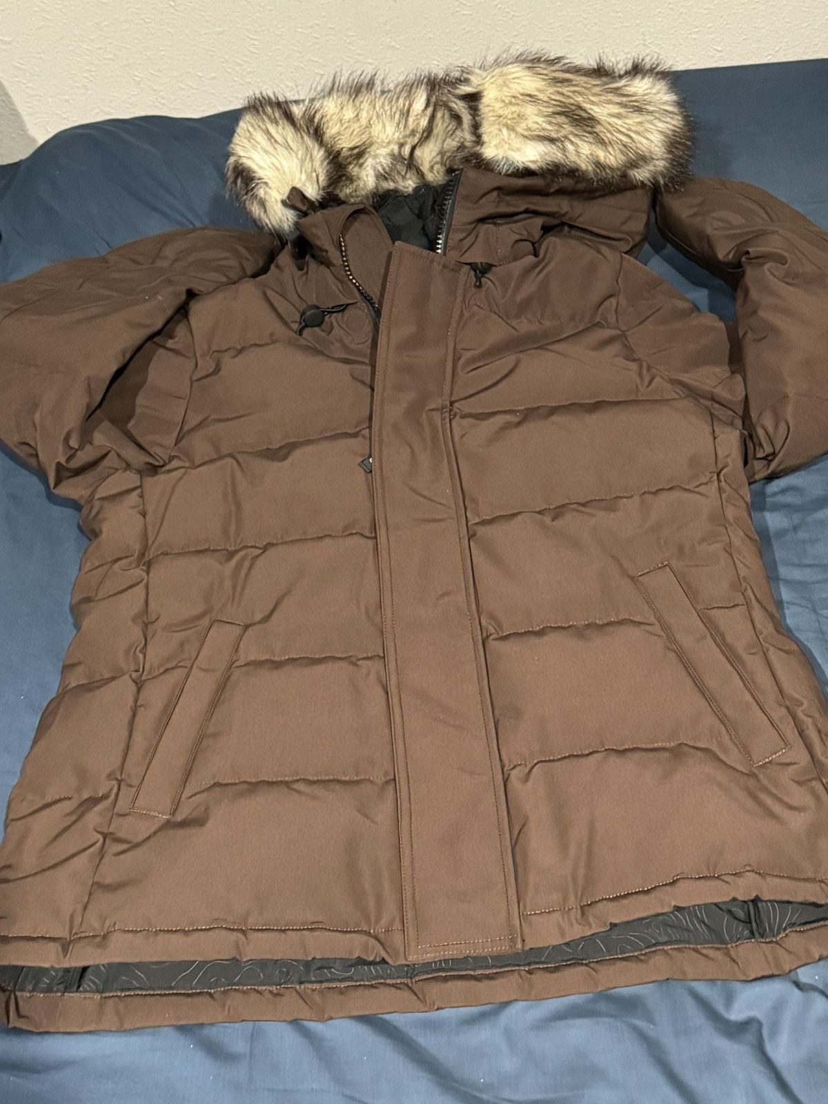 Aritzia NEW Aritzia TNA Powder Parka Short Size L / US 10 / IT 46 - 1 Thumbnail