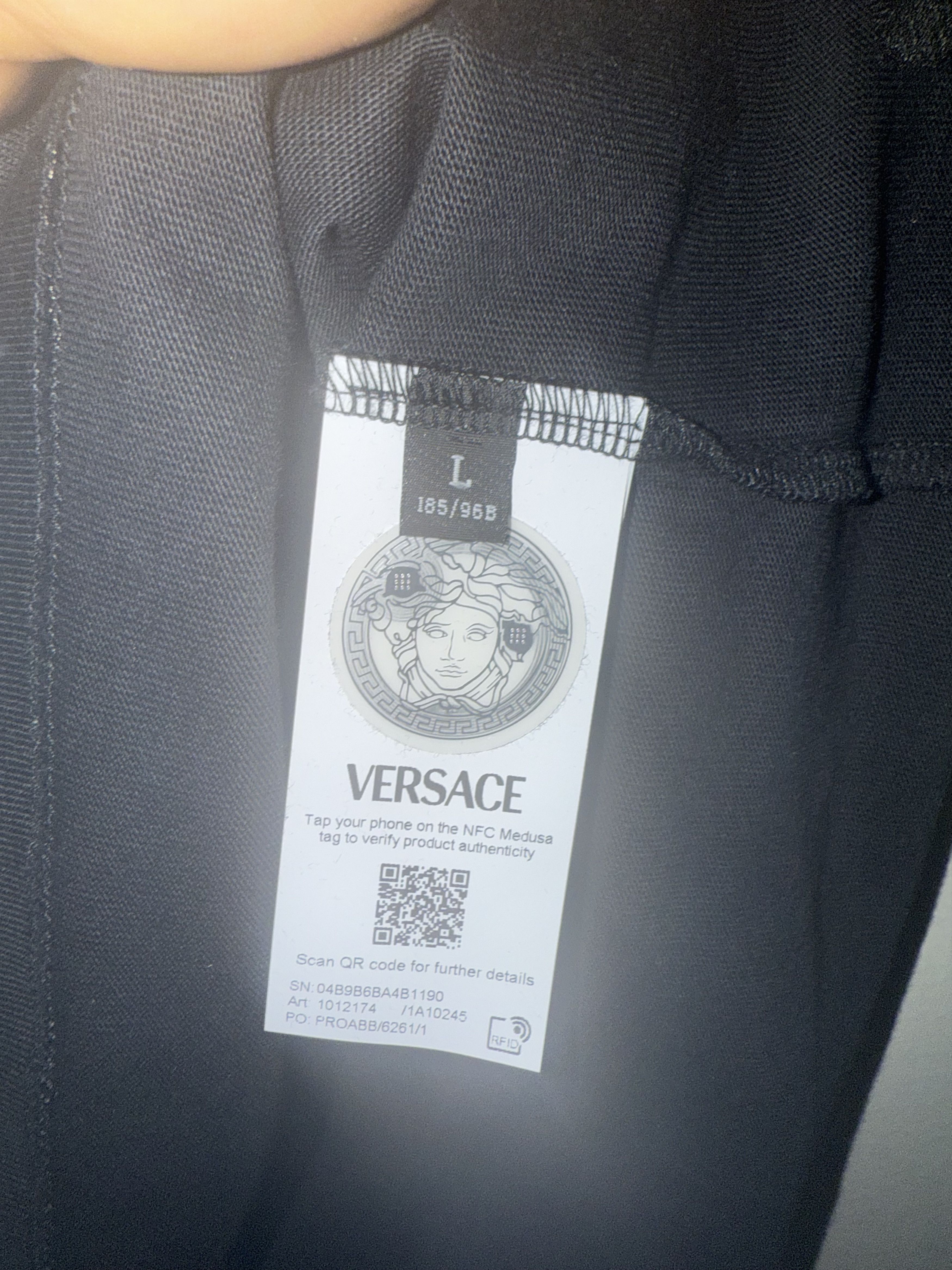 Versace AUTHENTIC MENS VERSACE BAROQUE T-SHIRT LARGE SLIM FIT Size US L / EU 52-54 / 3 - 8 Thumbnail