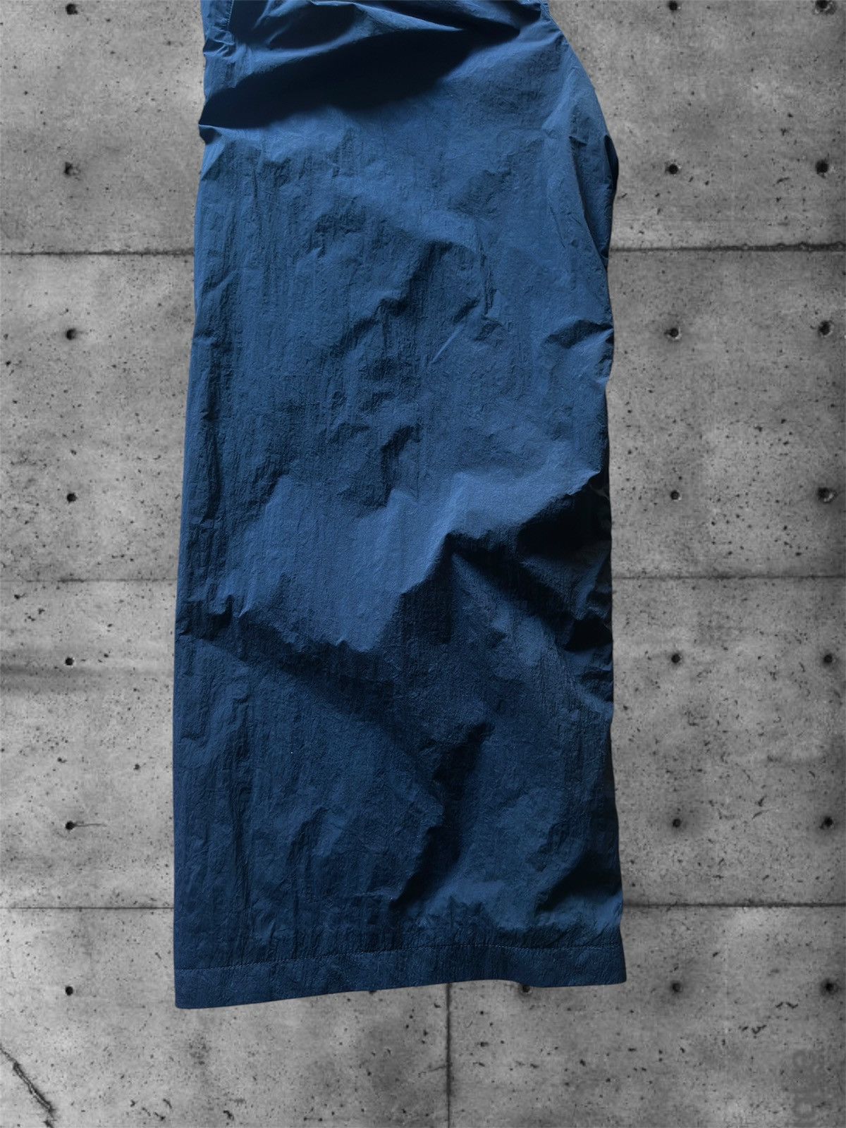 Balenciaga Balenciaga blue nylon pants Size US 28 / EU 44 - 6 Thumbnail