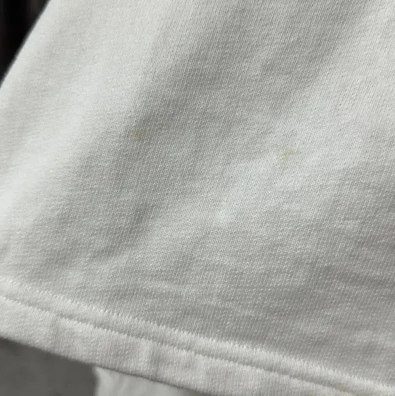 Chanel Chanel Cropped White Long Sleeve Sweatshirt . Size S / US 4 / IT 40 - 5 Thumbnail