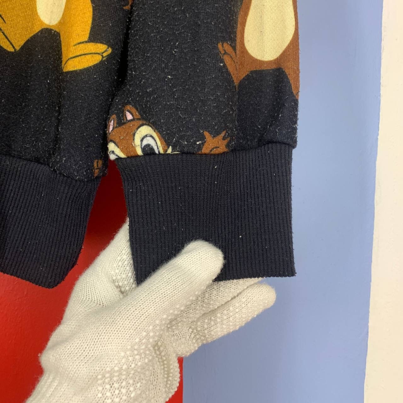 Disney CHIPMUNK Crew Neck Sweatshirt #2492/J Size US M / EU 48-50 / 2 - 3 Thumbnail