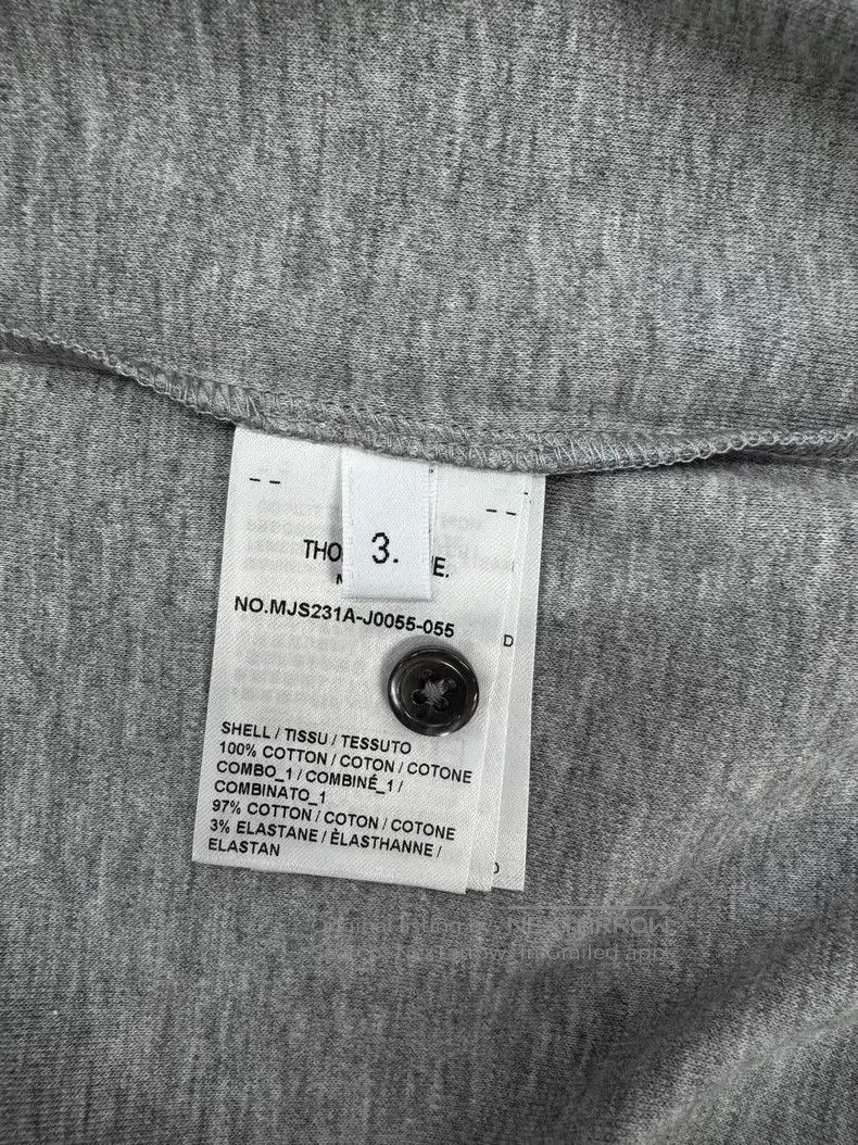 Thom Browne Thom Browne Short Sleeve T-Shirt Size US L / EU 52-54 / 3 - 8 Thumbnail