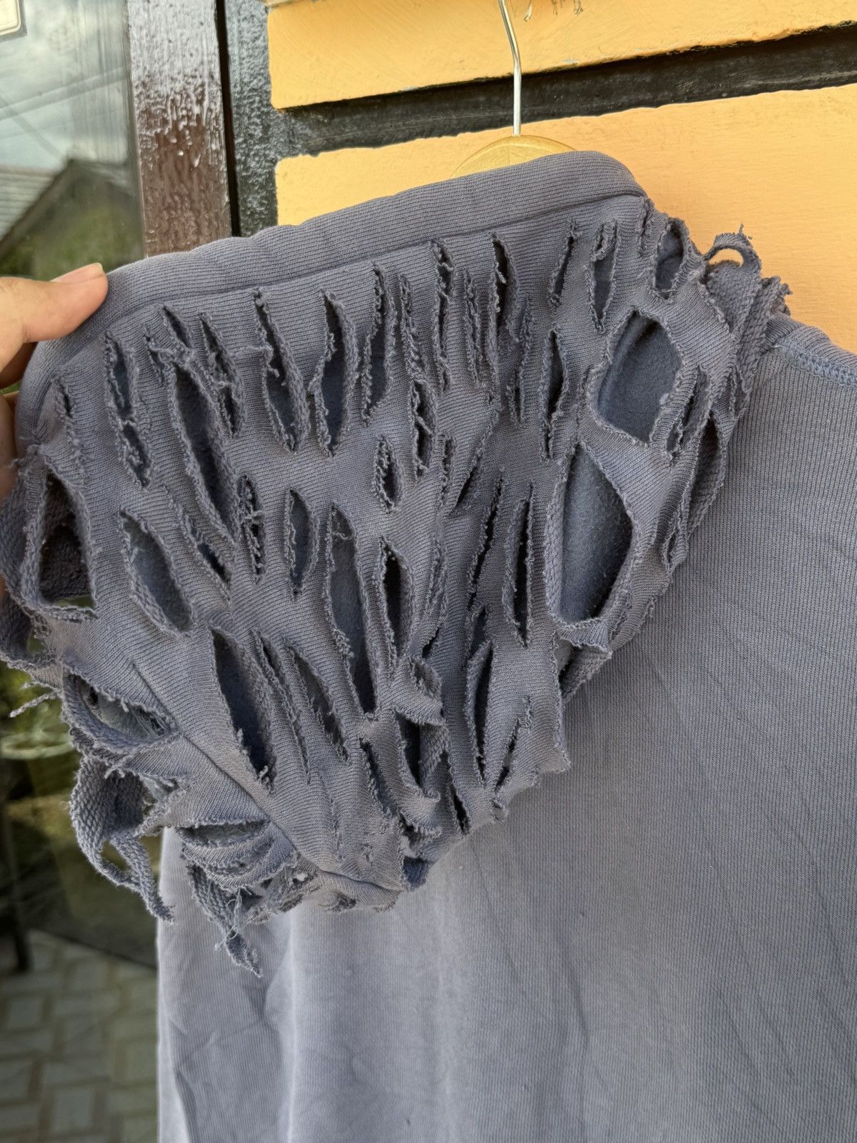 Japanese Brand Distressed Zipper Hoodie Faded Uniqlo Ifsixwasnine lgb Size US L / EU 52-54 / 3 - 7 Thumbnail
