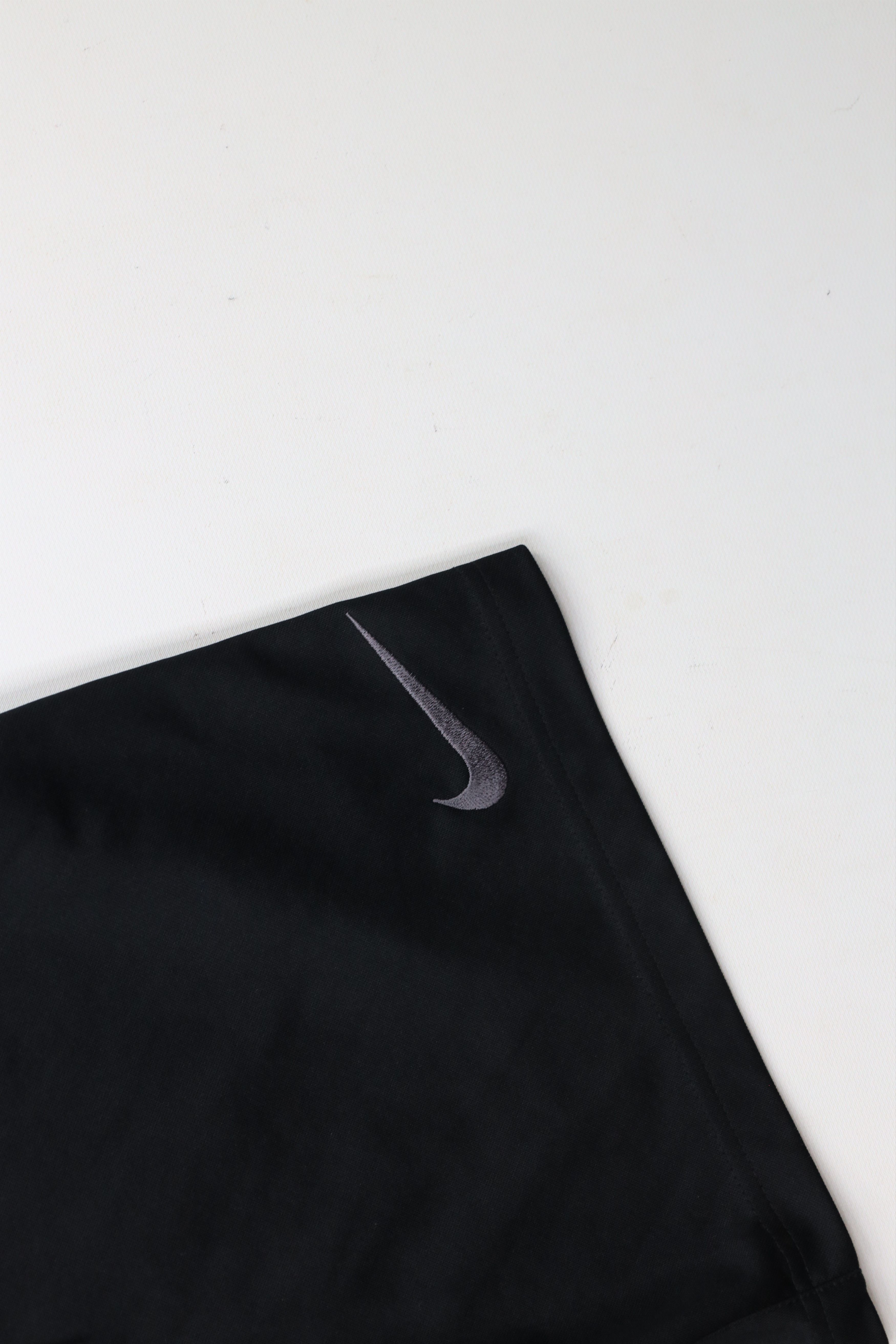 Nike × Vintage Vintage Nike Big Swoosh Above Knee Training Shorts Black Size US 30 / EU 46 - 5 Thumbnail