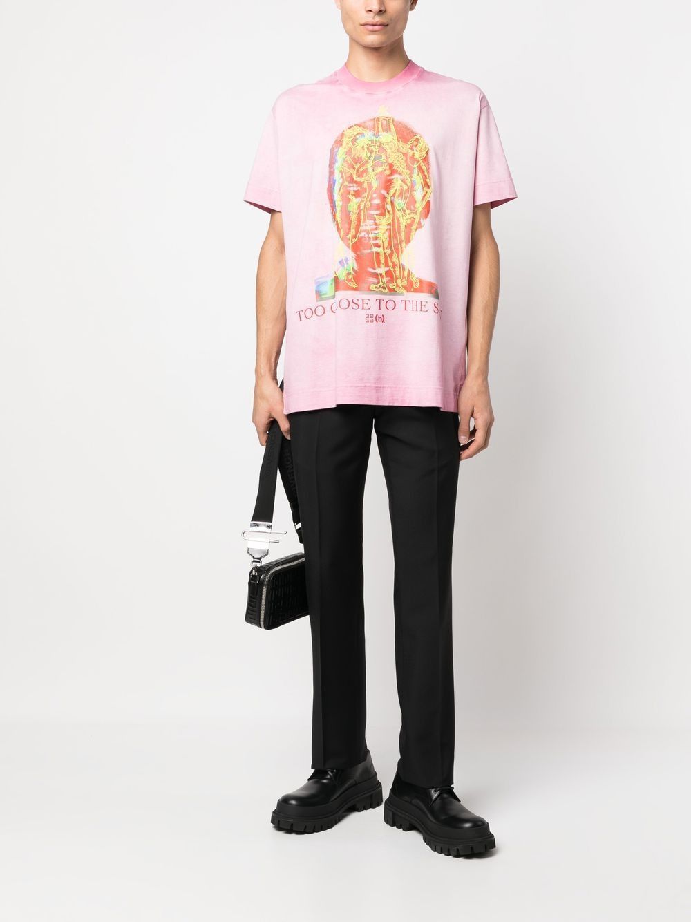 o1y1124 Short Sleeves T-Shirt in Pink