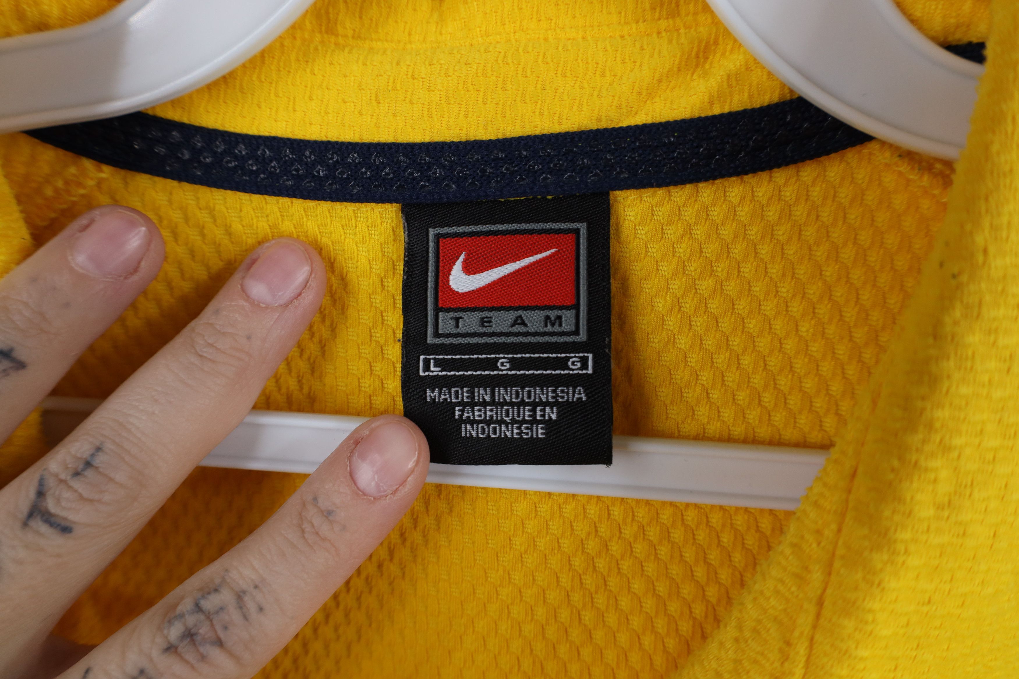 Nike Vintage Nike Mini Swoosh University of Michigan Thermal Polo Size US L / EU 52-54 / 3 - 12 Thumbnail