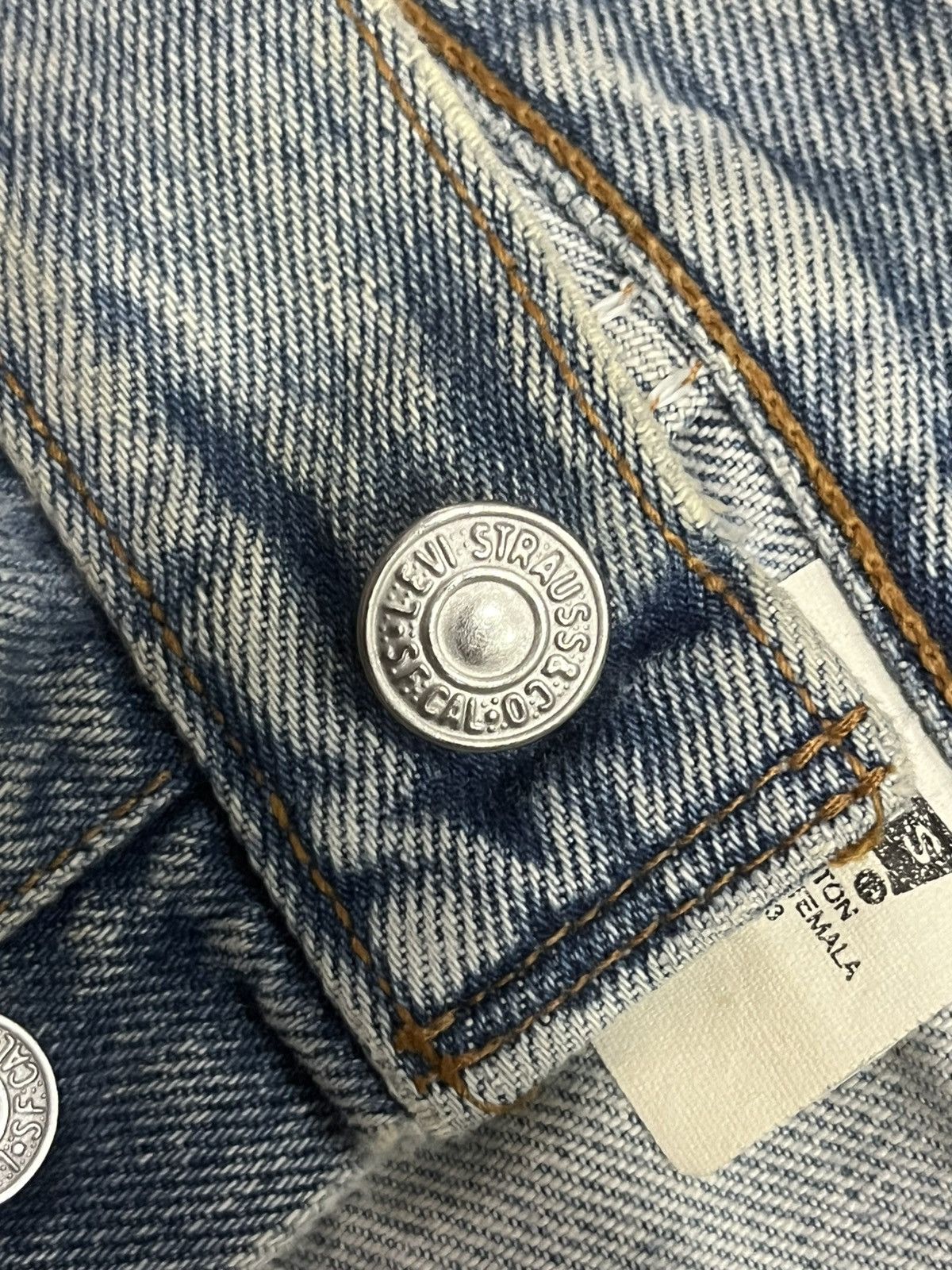 Levi's Vintage 90s Levi’s 501 Buttonfly Light Blue Washed Rip Jeans Size US 36 / EU 52 - 6 Thumbnail