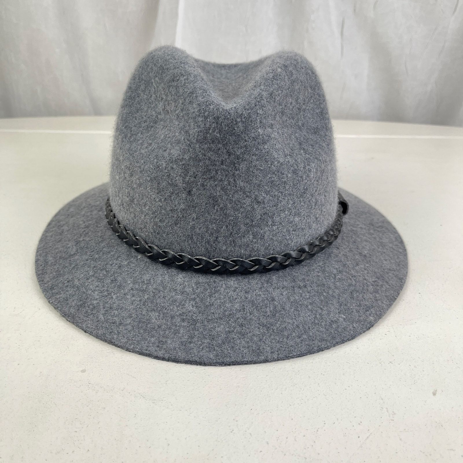 Forever 21 Grey Felt Fedora Hat Short Brim Black Faux Leather Band Size ONE SIZE - 8 Thumbnail