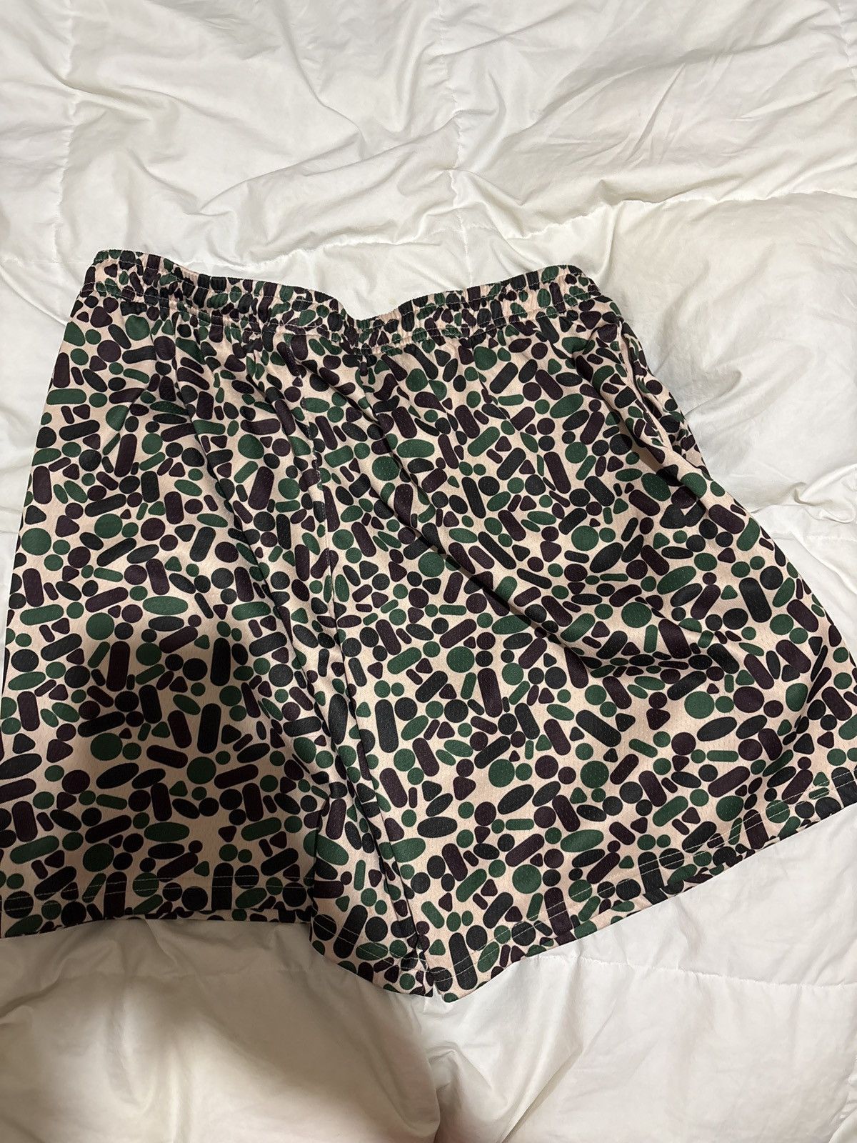 Other Prescribed Shelter pill shorts Size US 32 / EU 48 - 1 Thumbnail