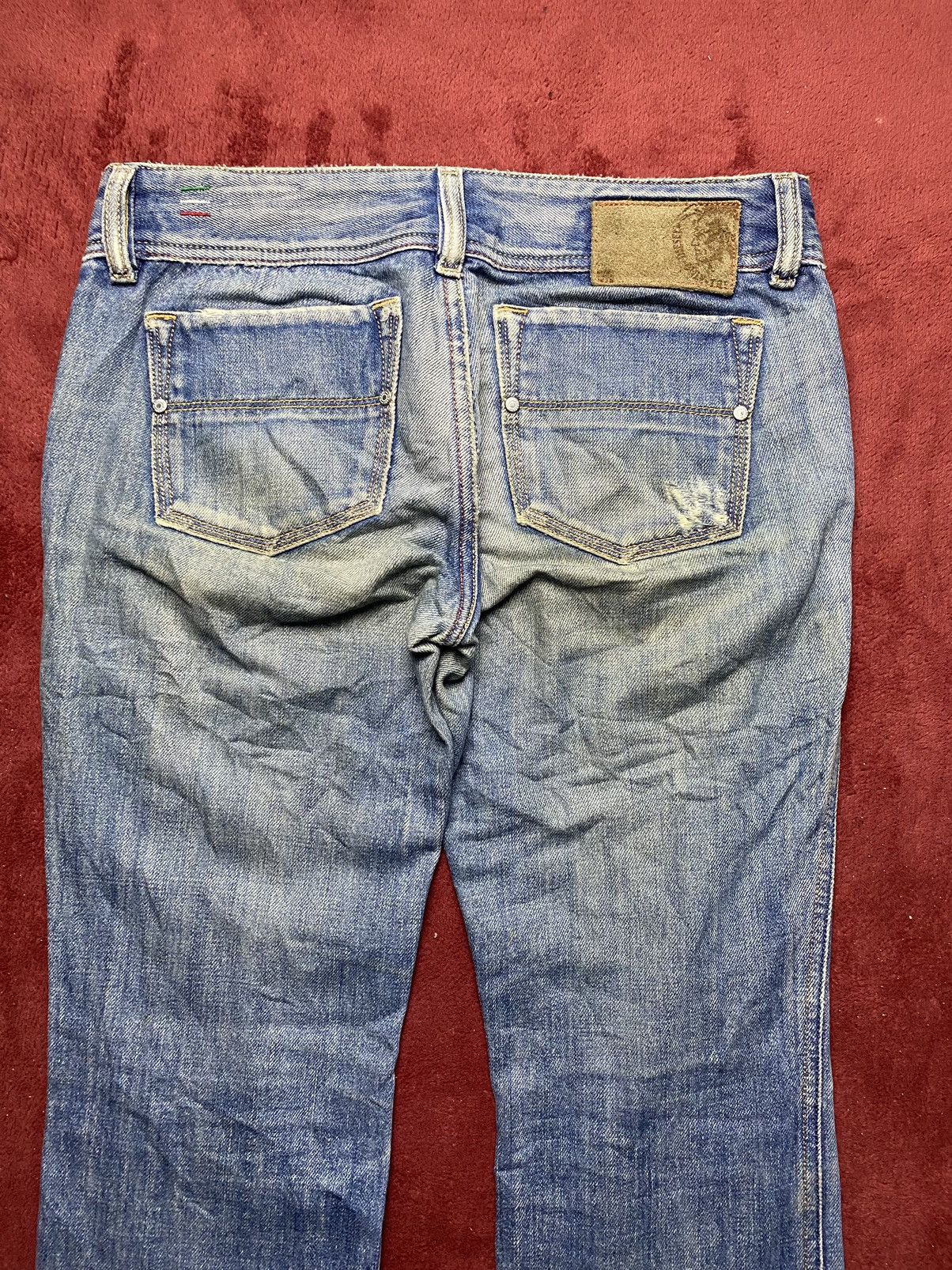 Diesel × Vintage Vintage Diesel Reckfly Faded Denim Jeans Size 28" / US 6 / IT 42 - 5 Thumbnail