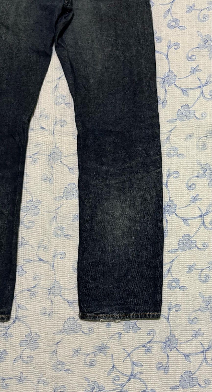 Eddie Bauer Eddie Bauer Distressed Denim Pants Size US 31 - 13 Thumbnail