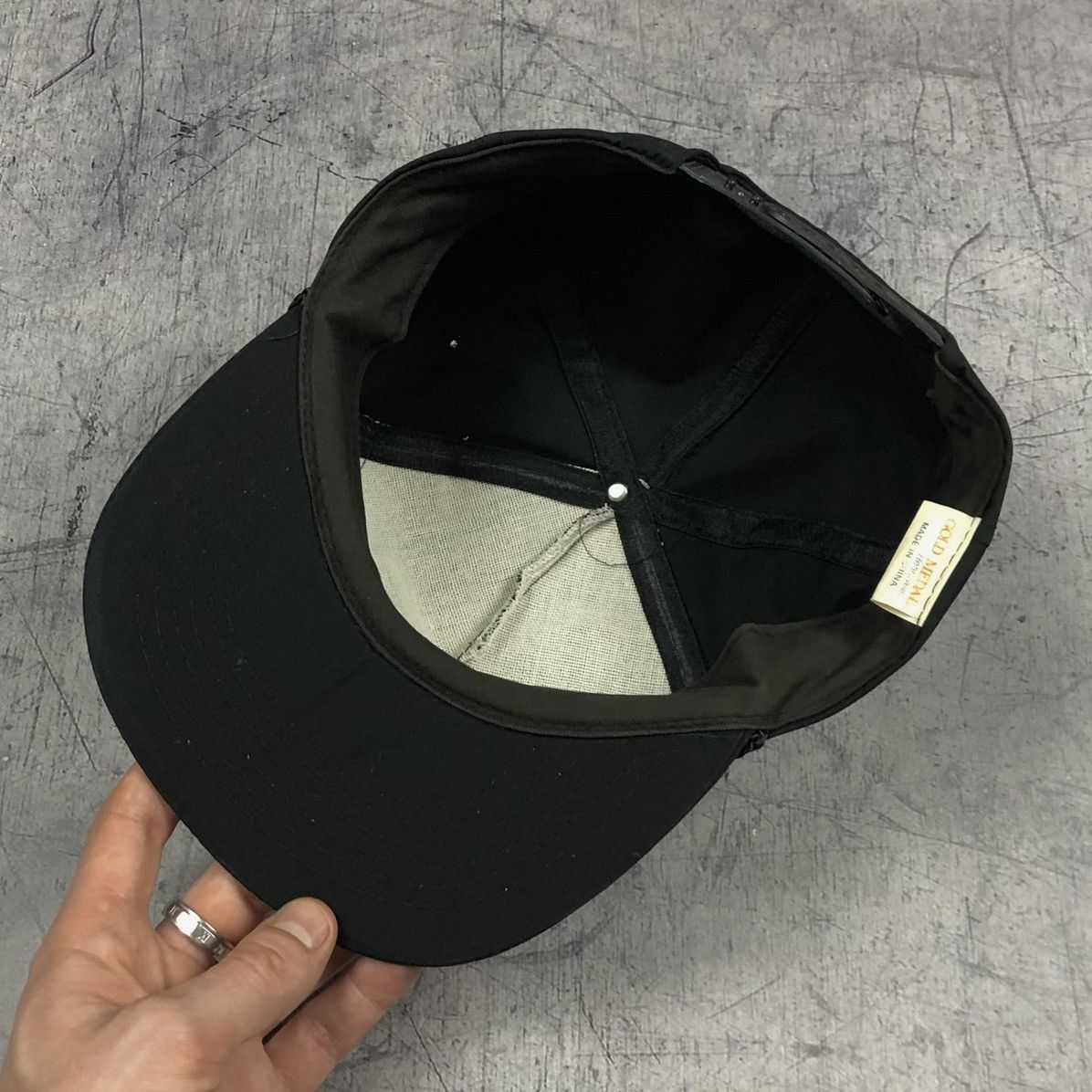 Vintage Poison Cap Rare 90s Flesh Bloods Size ONE SIZE - 9 Thumbnail