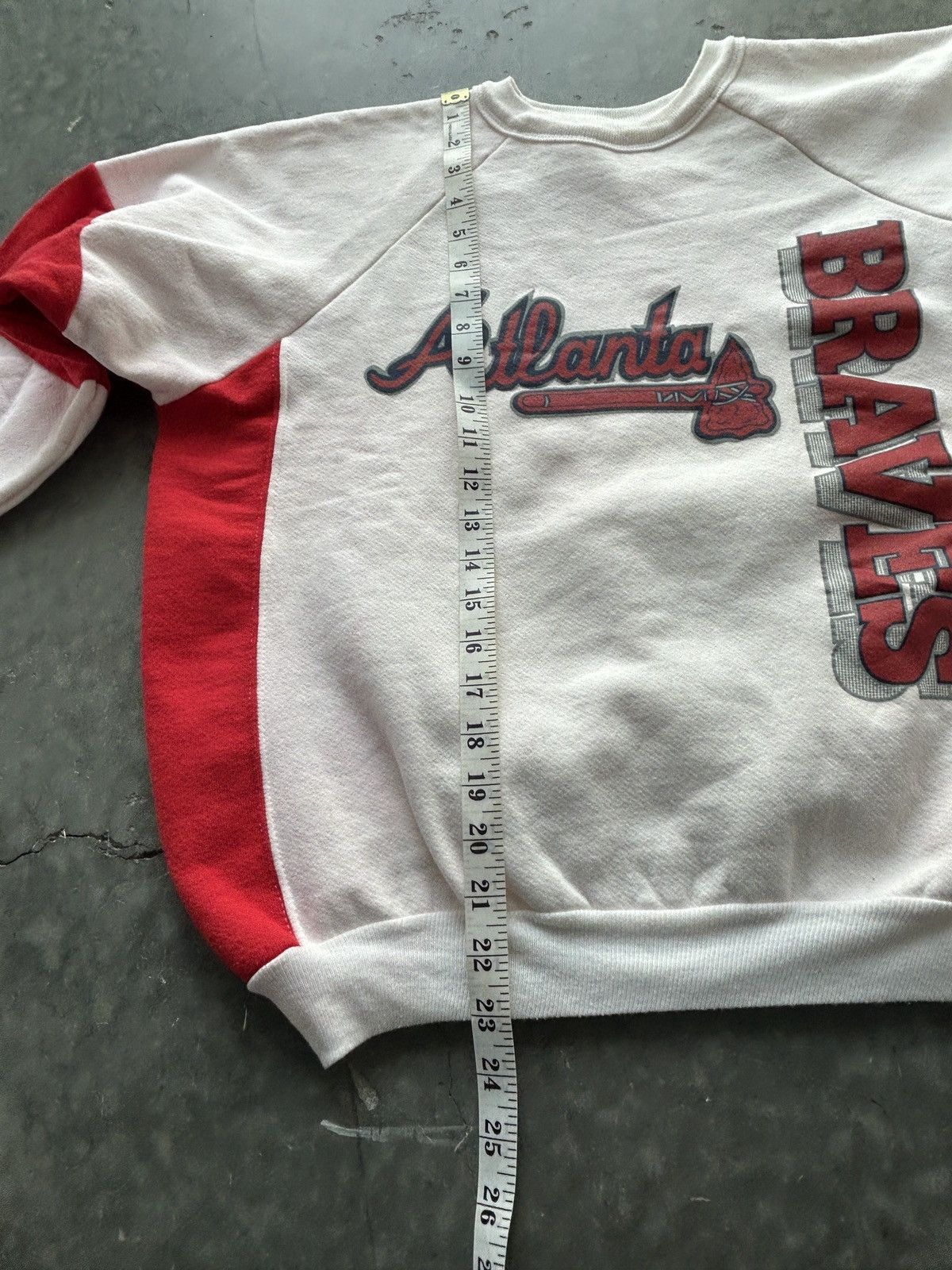 MLB Vintage 80s Atlanta Braves Raglan Crewneck Sweatshirt Size US M / EU 48-50 / 2 - 7 Thumbnail