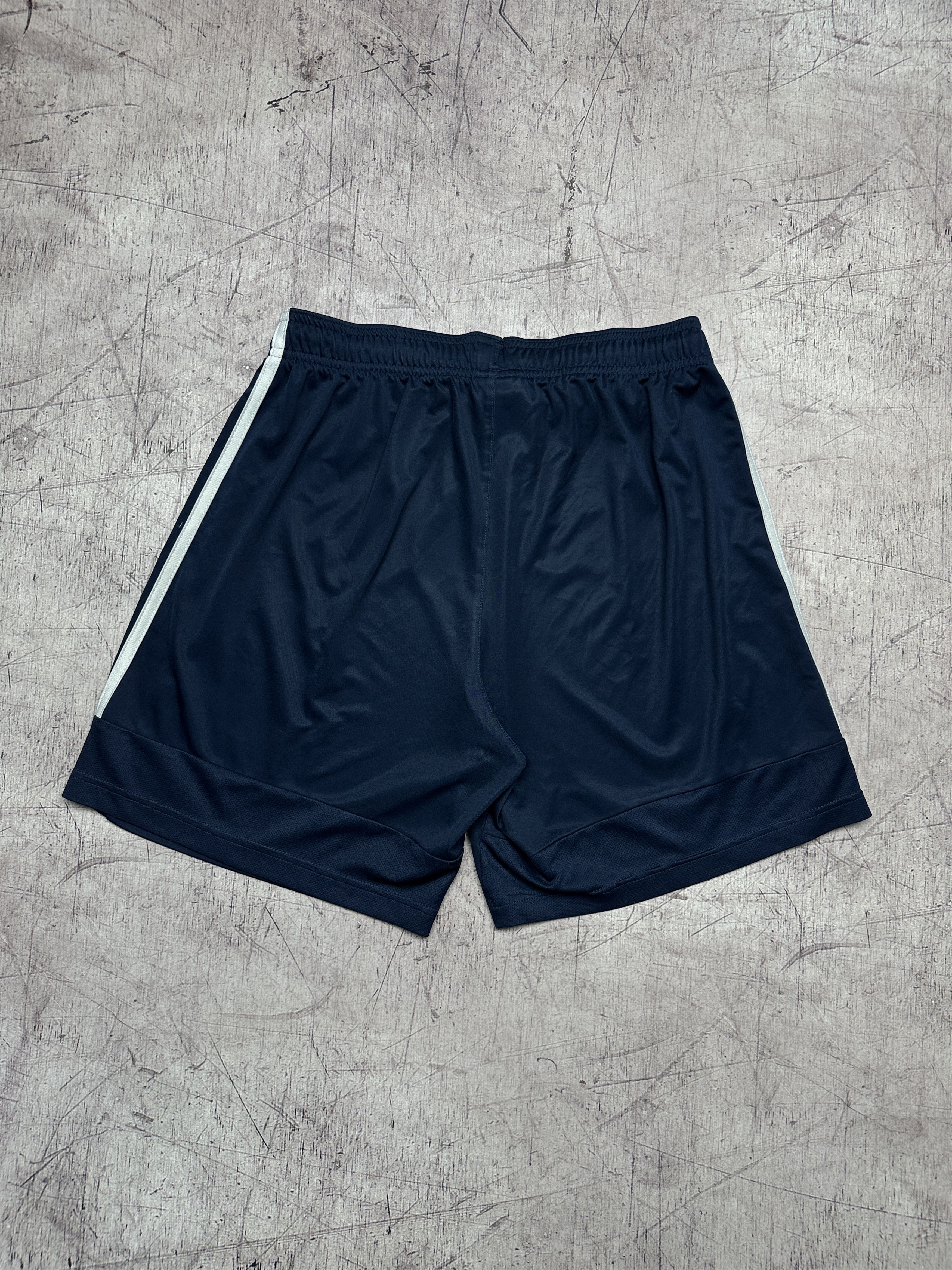 Adidas Adidas Mens Shorts Size US 32 / EU 48 - 9 Thumbnail