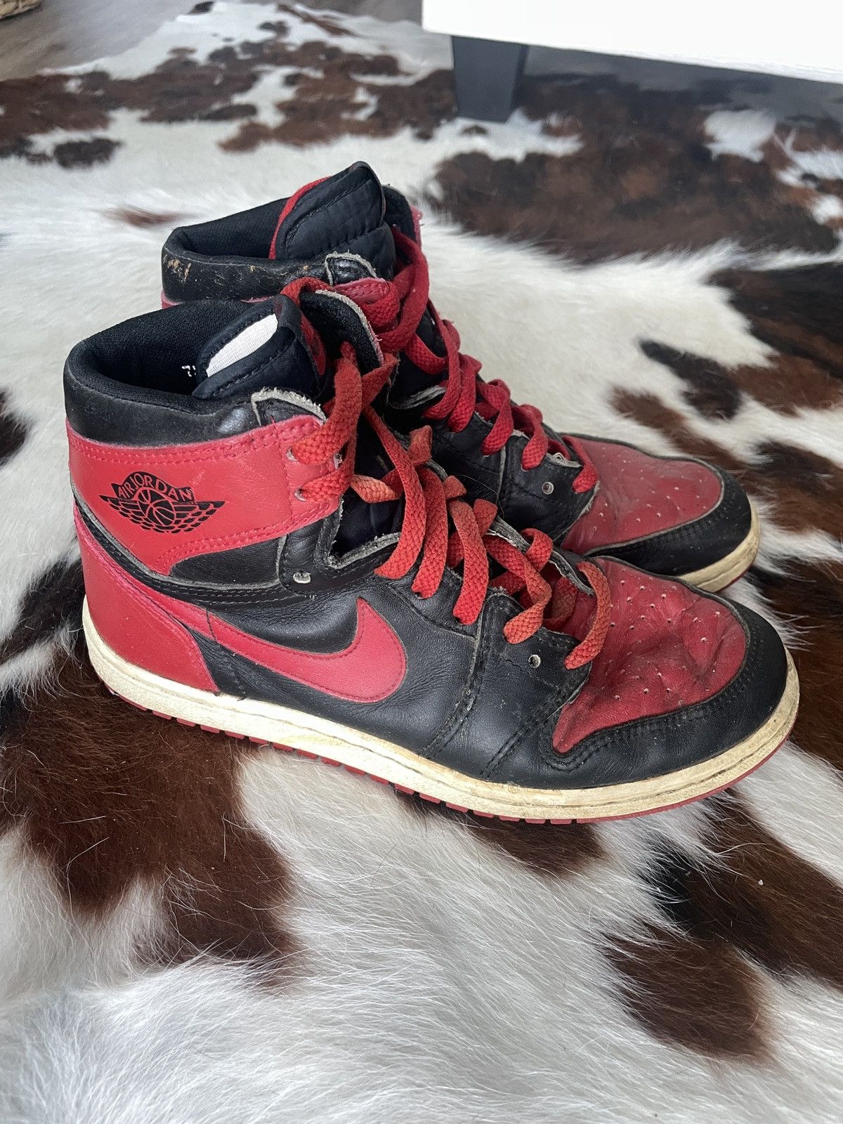 Jordan Brand × Nike × Vintage Nike 1985 Air Jordan 1 black/red sz 7.5 Size US 7.5 / EU 40-41 - 3 Thumbnail