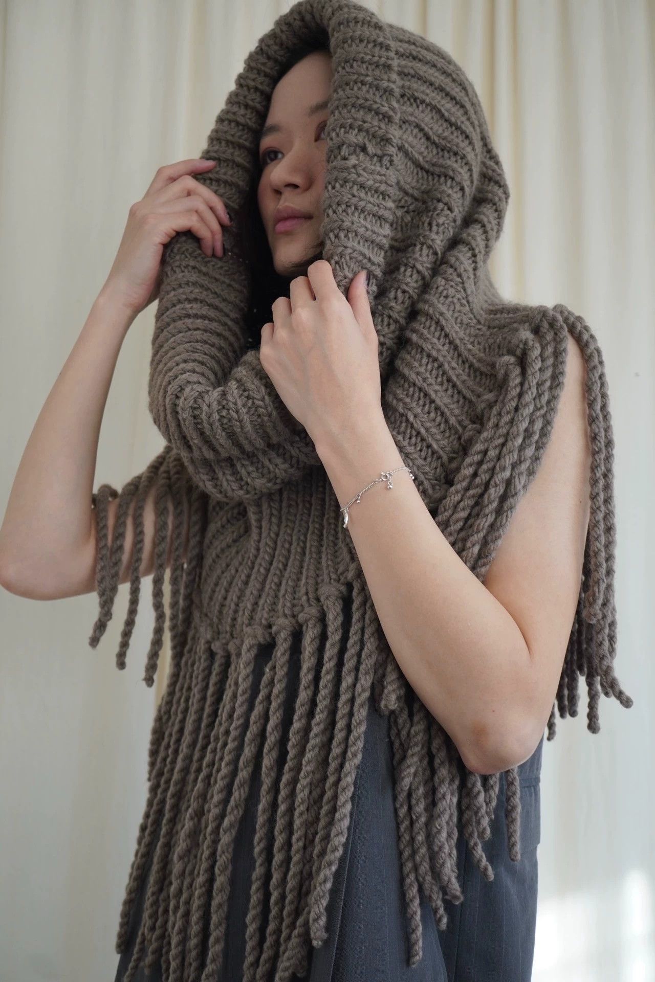 Other zooSelect Hand Knit Cowl Fringes Wool Nylon Walnut Brown Size ONE SIZE - 2 Thumbnail