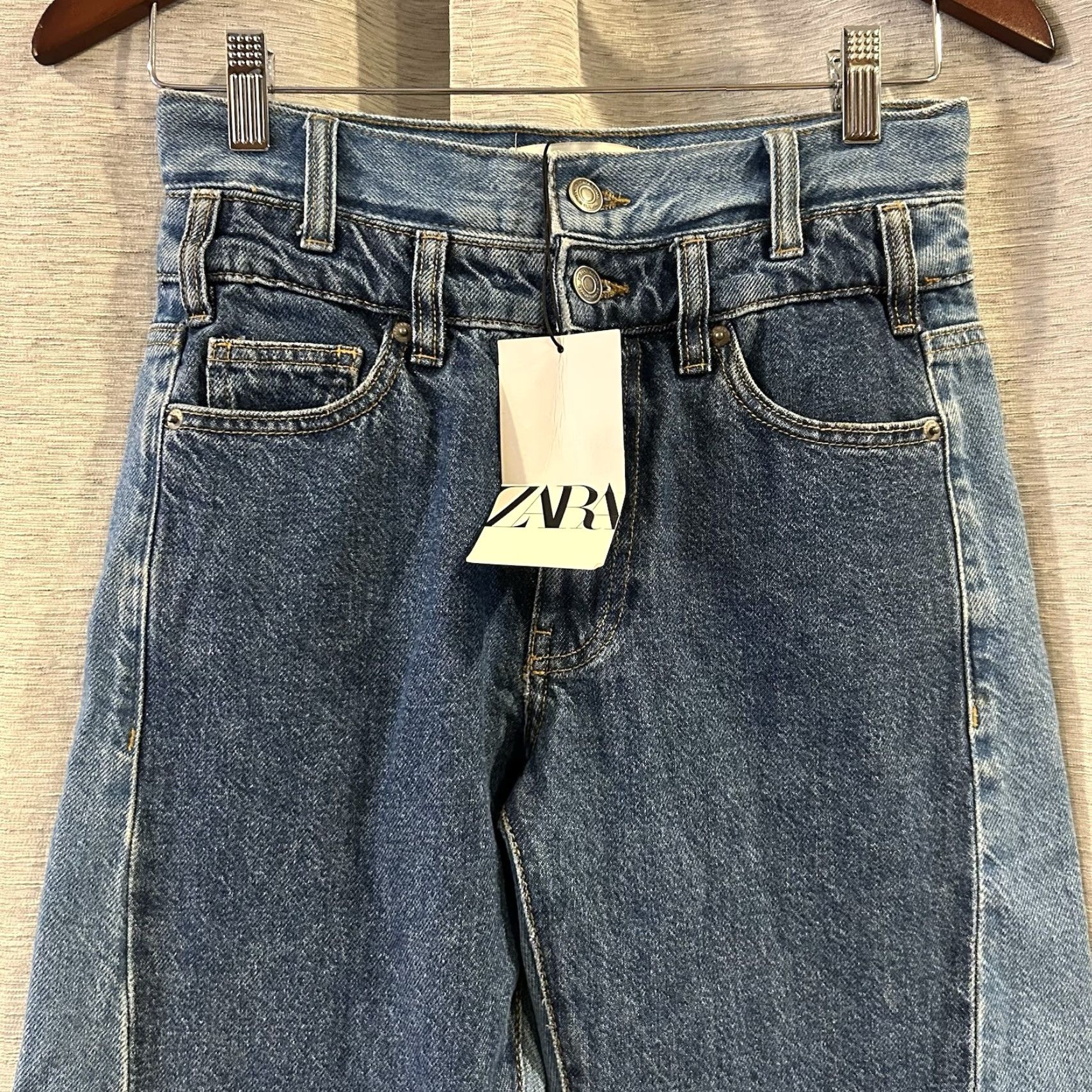 Zara ZARA Women’s Contrast High Waist Tapered Jeans Blue Size 2 NWT Size 26" / US 2 / IT 38 - 3 Thumbnail