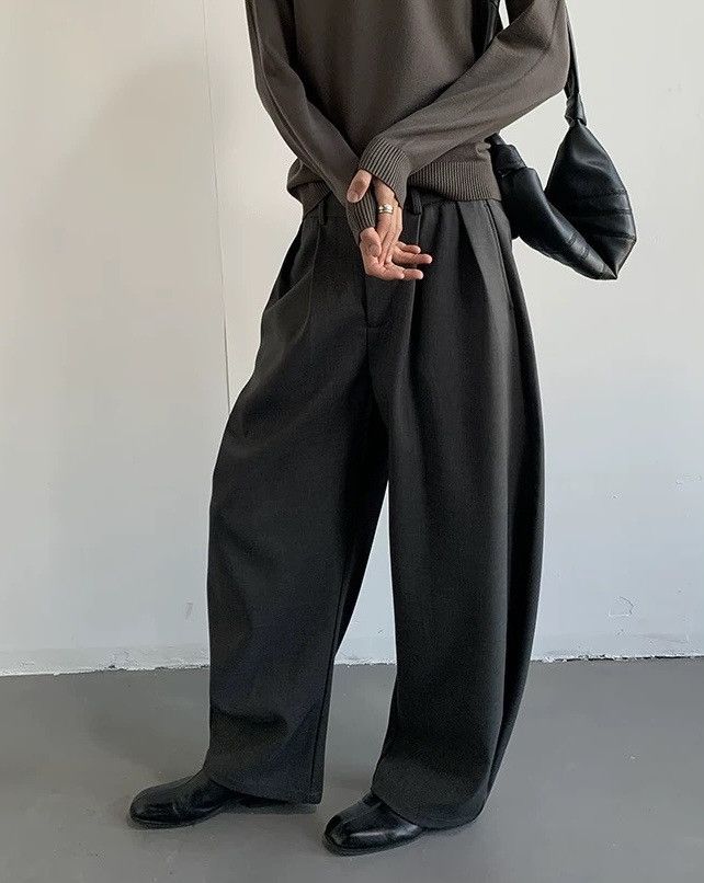 Japanese Brand × Vintage Cleanfit retro fashion loose fit pleated barrel leg pants Size US 28 / EU 44 - 2 Thumbnail