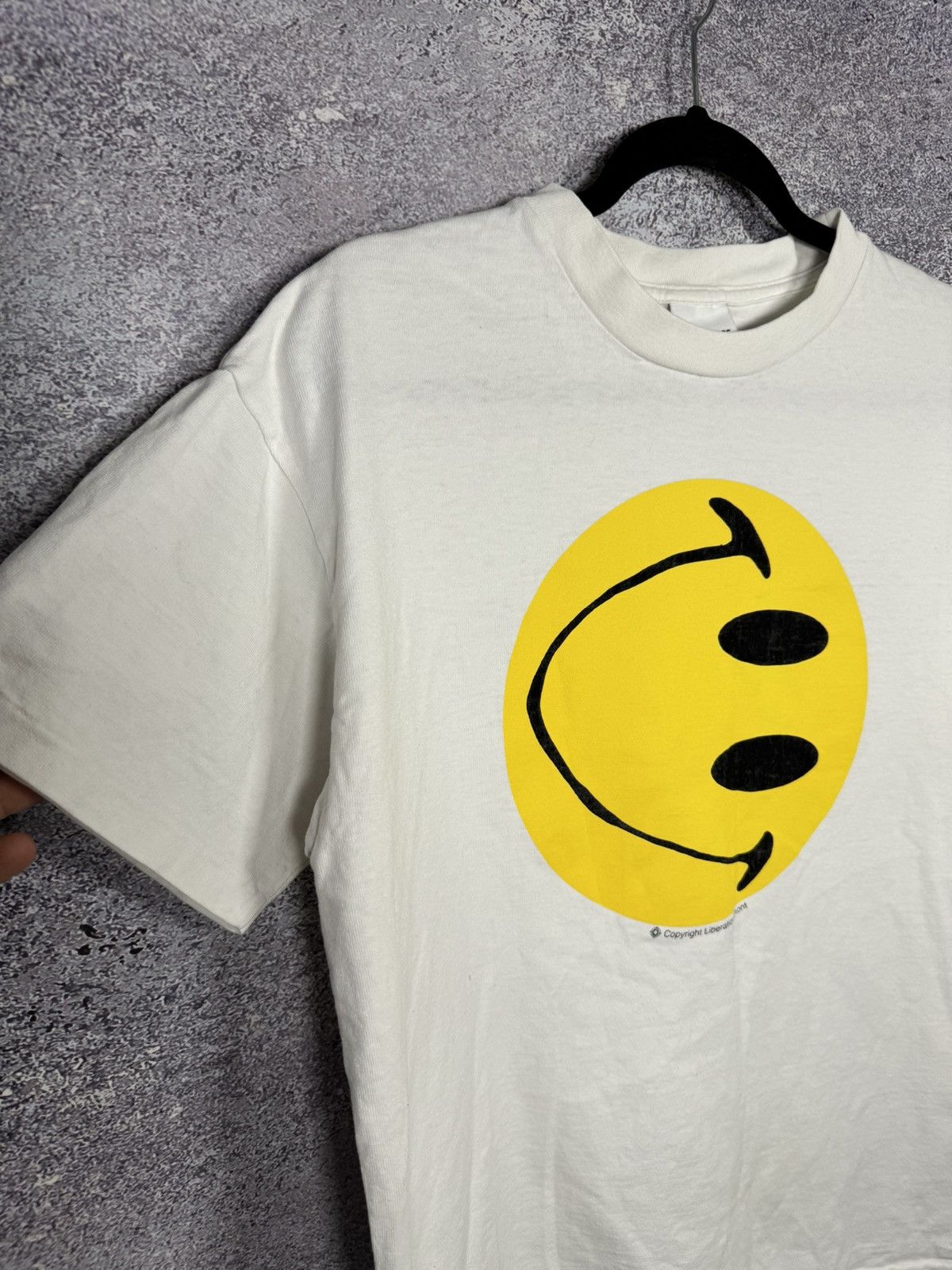 READYMADE READYMADE SMILEY FACE WHITE TEE Size US S / EU 44-46 / 1 - 5 Thumbnail