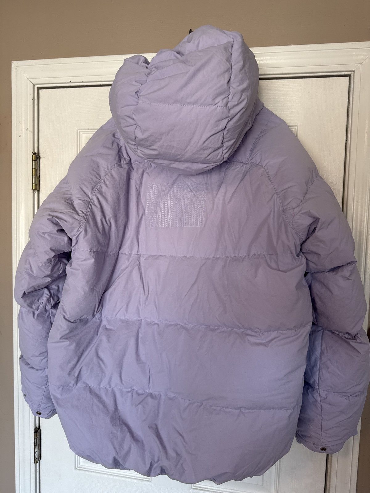 Marc Jacobs Marc Jacobs Oversized The Long Puffer Iced Lavender XXS NWT Size ONE SIZE - 4 Thumbnail