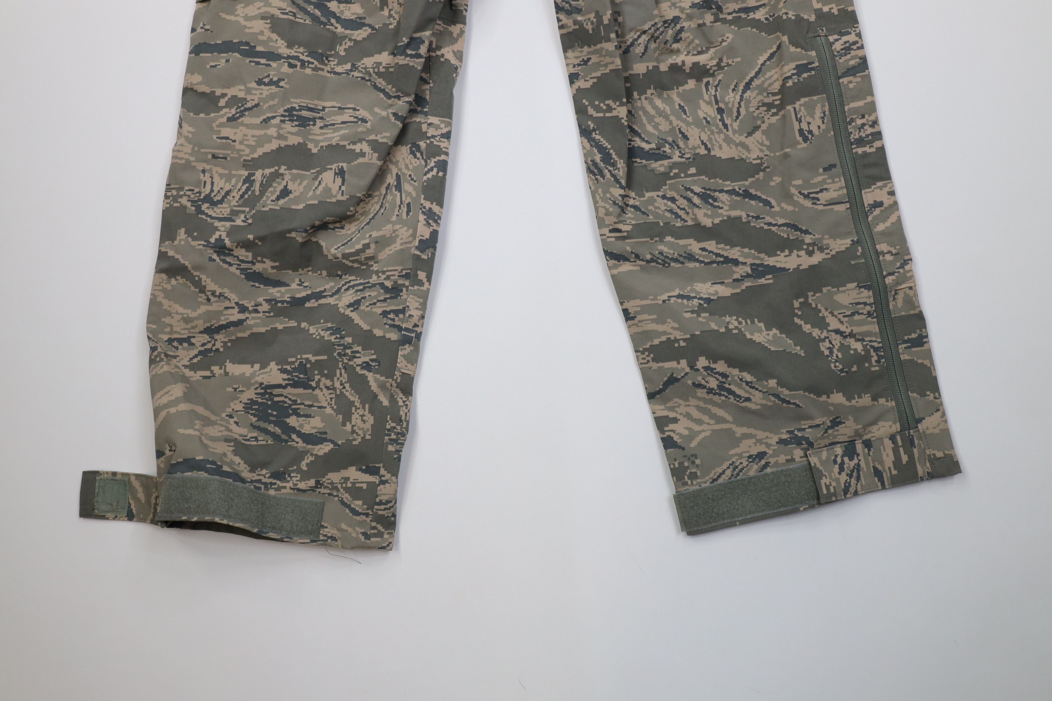 Vintage Vintage Y2K USGI Camouflage Environmental Trousers Pants USA Size US 34 / EU 50 - 13 Thumbnail