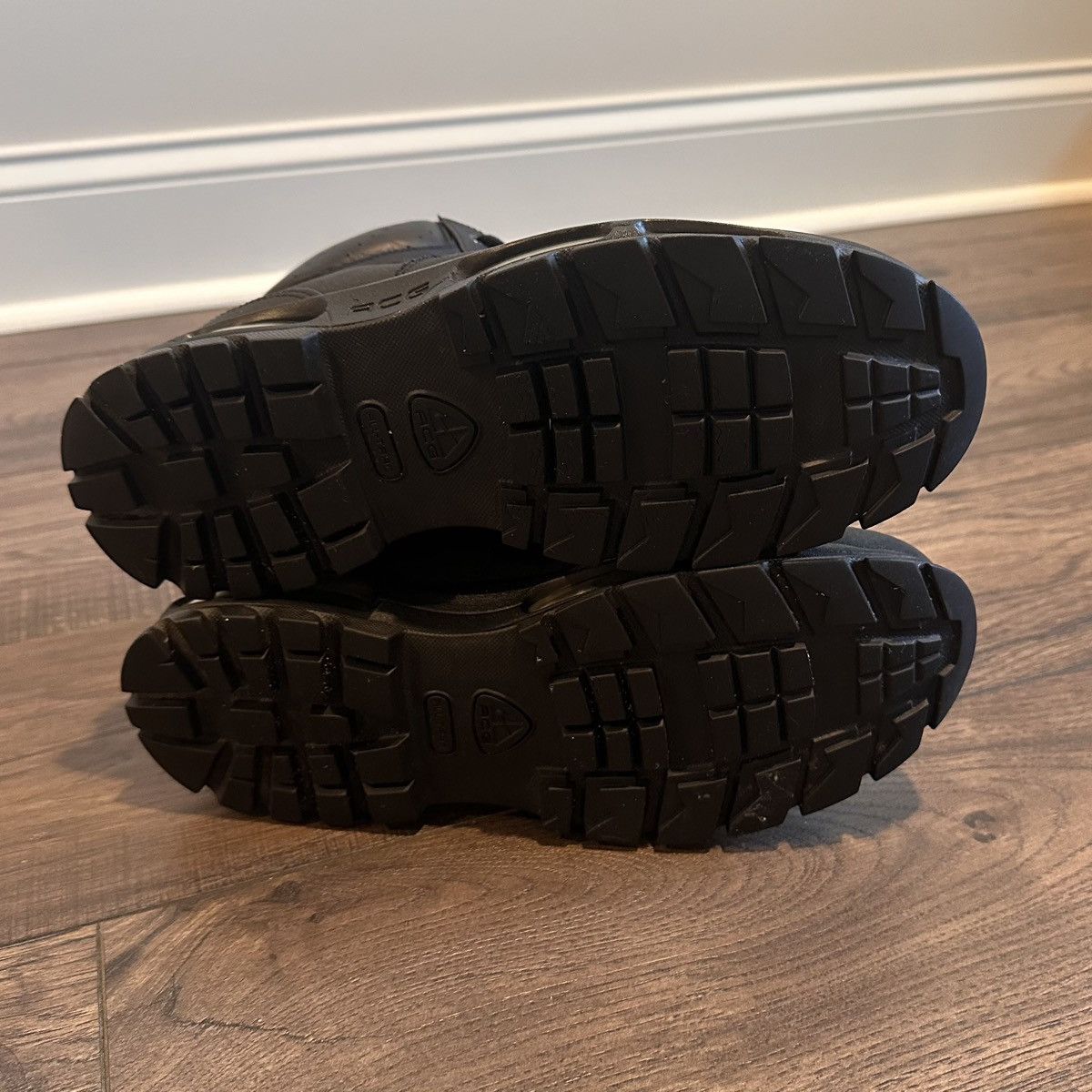 Nike Nike Air Max Goadome ACG Boots 2 Triple Black 307889-007 10 Size US 10 / EU 43 - 5 Thumbnail