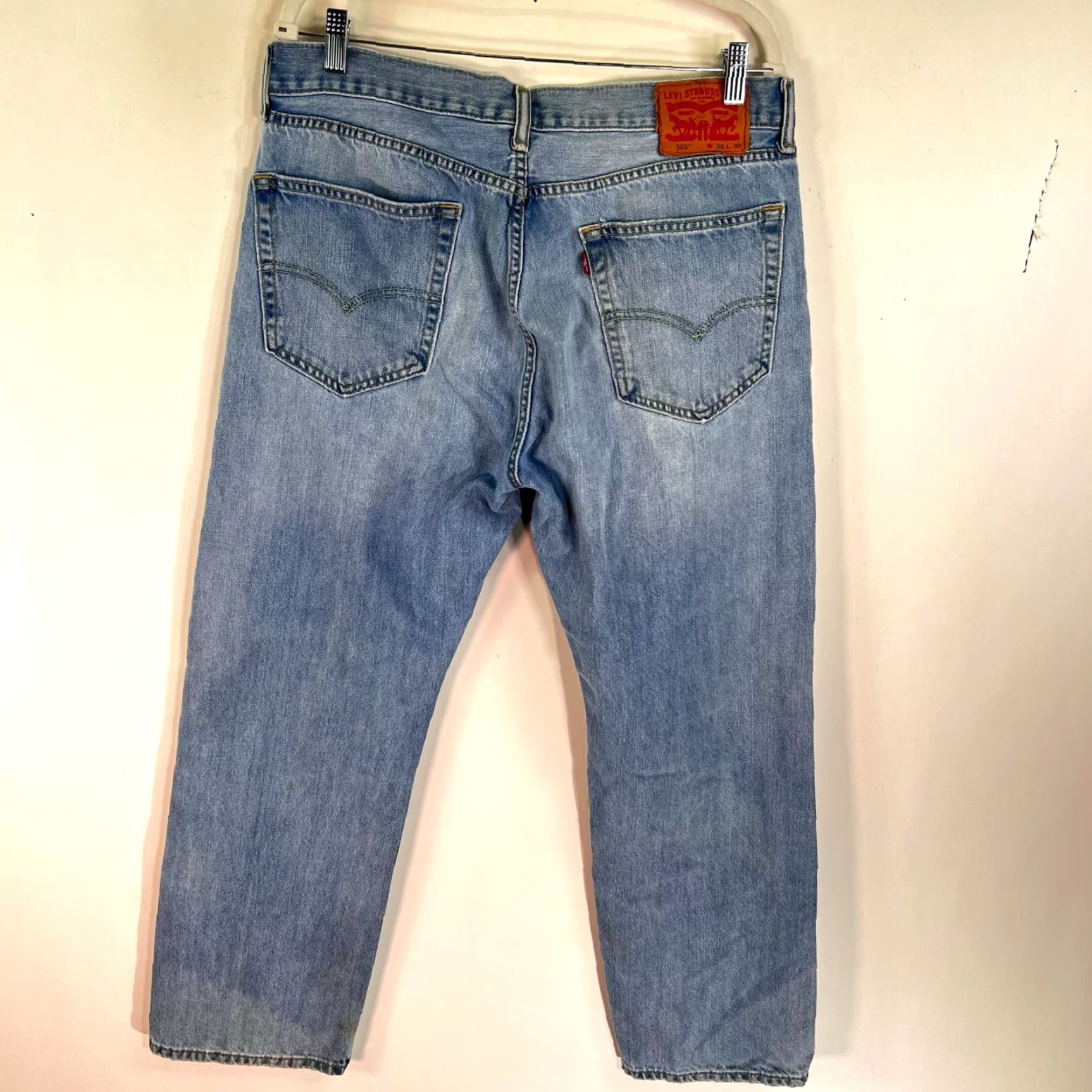 Levi's Levi's 505 Denim Jeans Mens Size 40 Blue Regular Fit Straight 40X32 Size US 40 / EU 56 - 7 Thumbnail