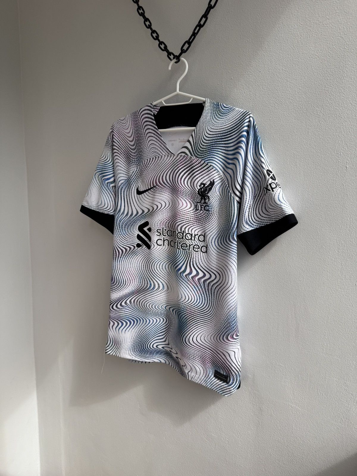 Nike Liverpool 2022 2023 Away Football Shirt Soccer Jersey Nike Size US M / EU 48-50 / 2 - 2 Thumbnail