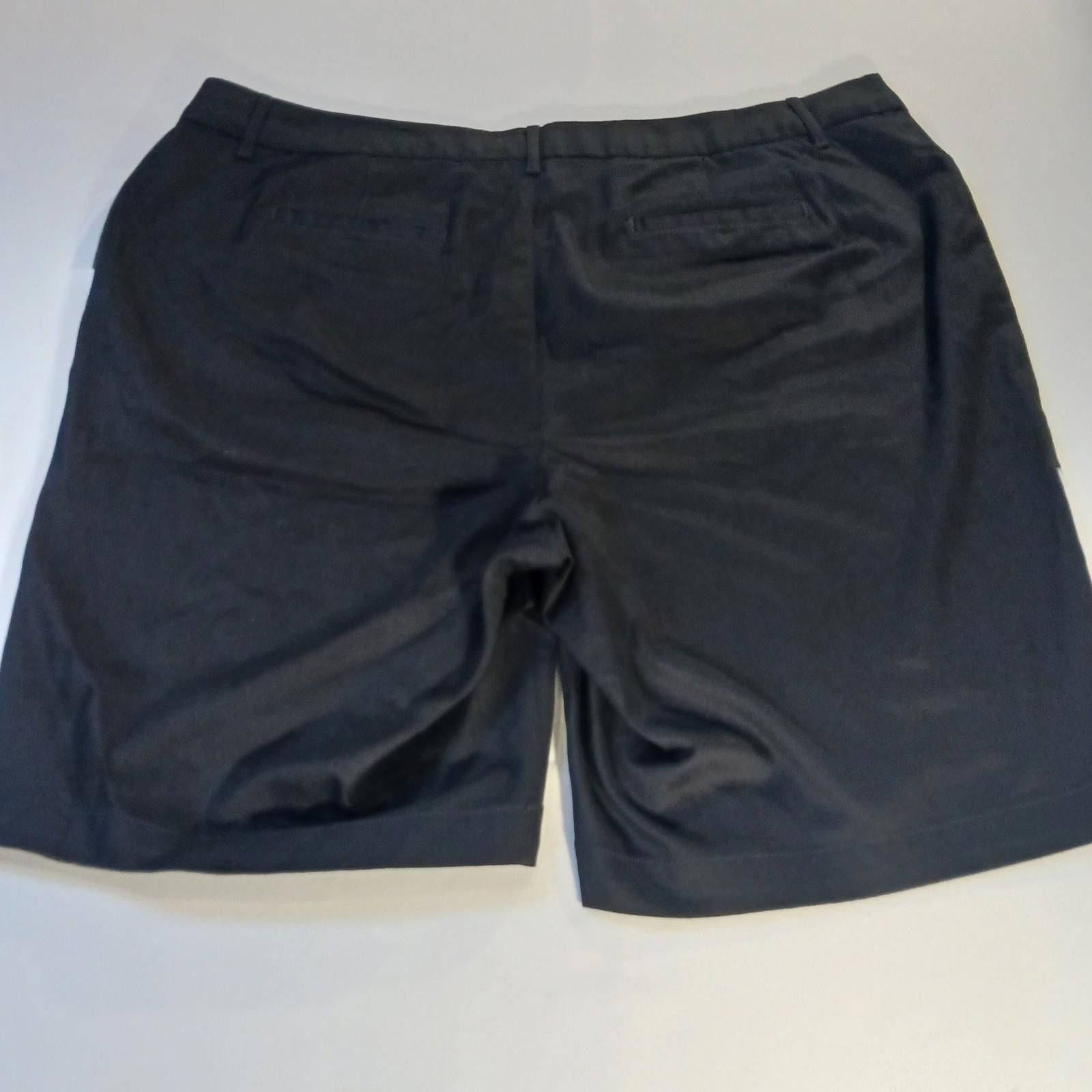 St. Johns Bay St John's Bay Womens Black Bermuda Shorts Size 24W (44×11.5) Size 42" / US 20 - 2 Thumbnail