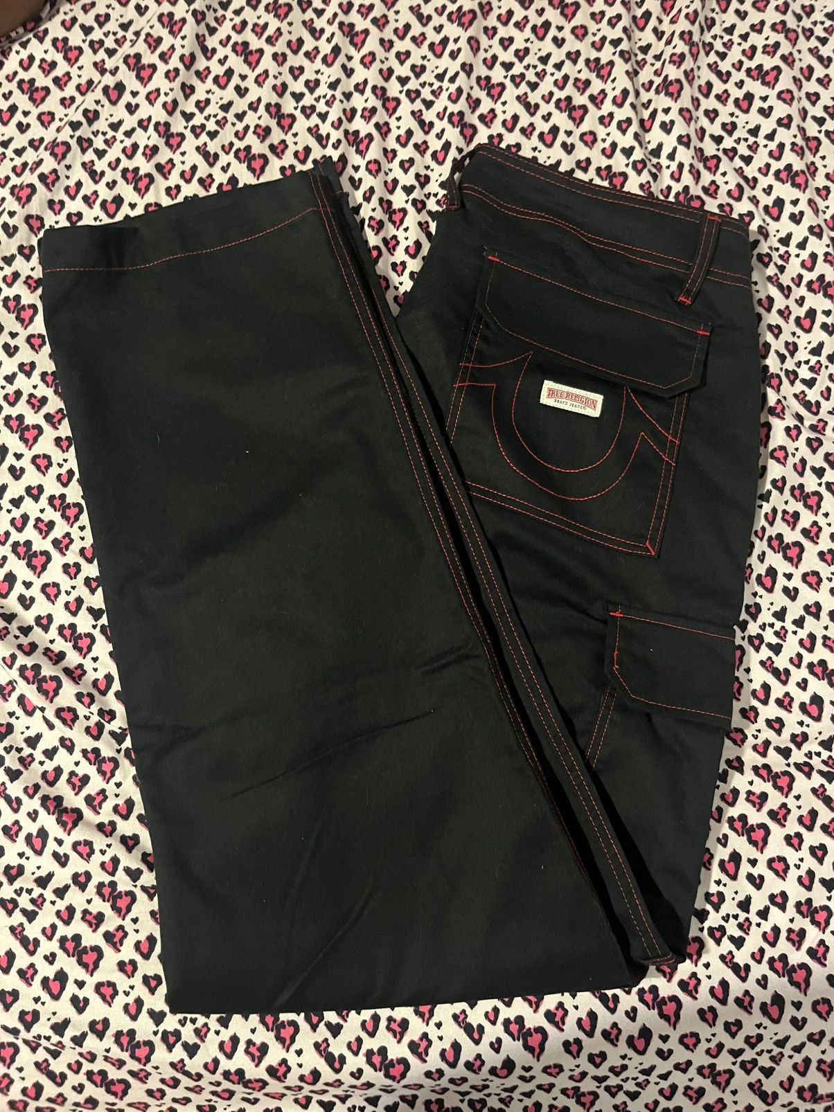 True Religion BRAND NEW True religion cargo pants Size US 34 / EU 50 - 3 Thumbnail