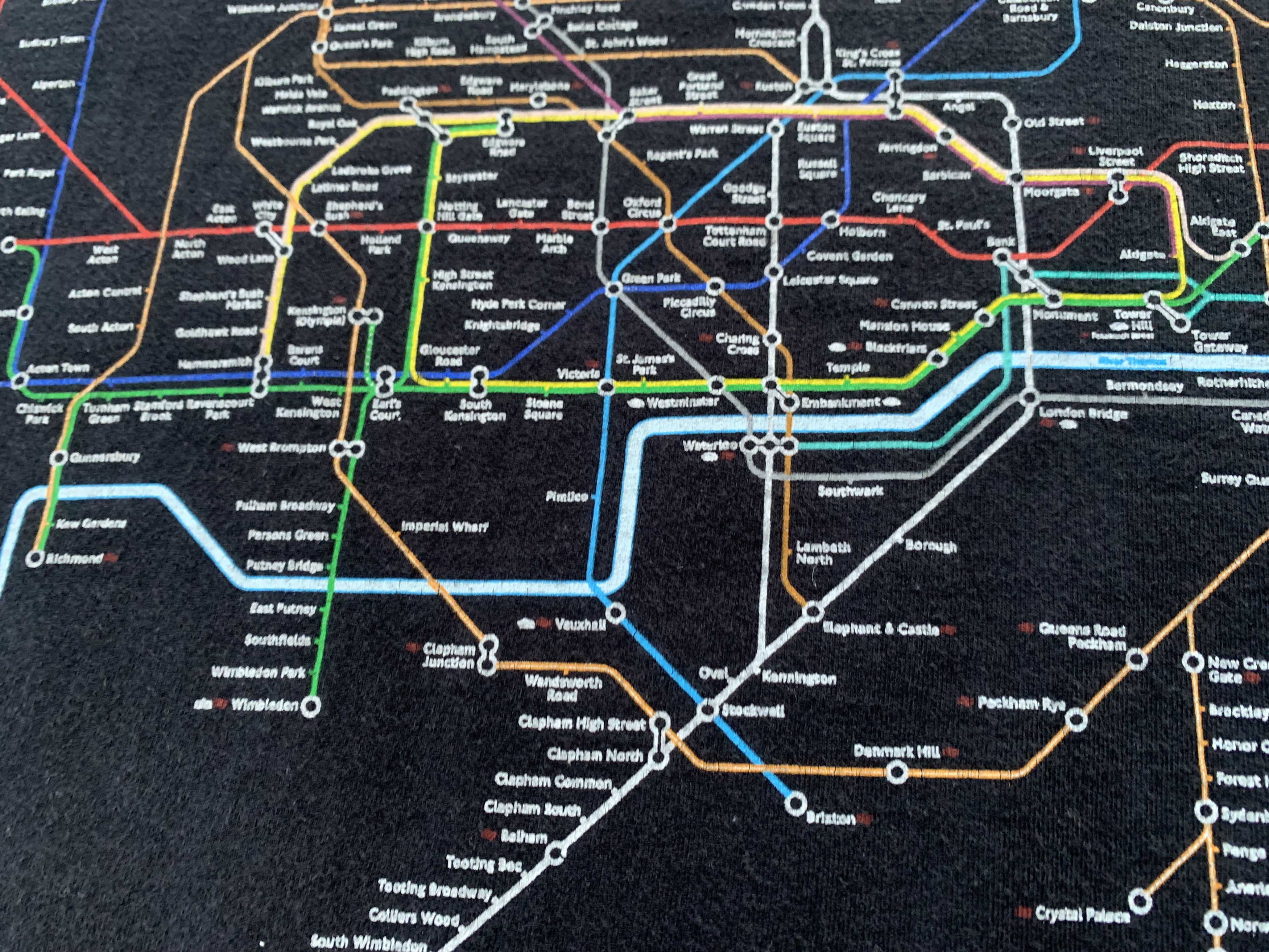 Other Vintage London Underground Subway Map T Shirt Size US L / EU 52-54 / 3 - 6 Thumbnail