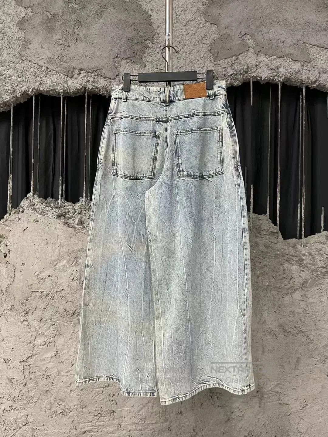 Chanel Chanel Denim Wide. Size US 38 / EU 54 - 2 Thumbnail