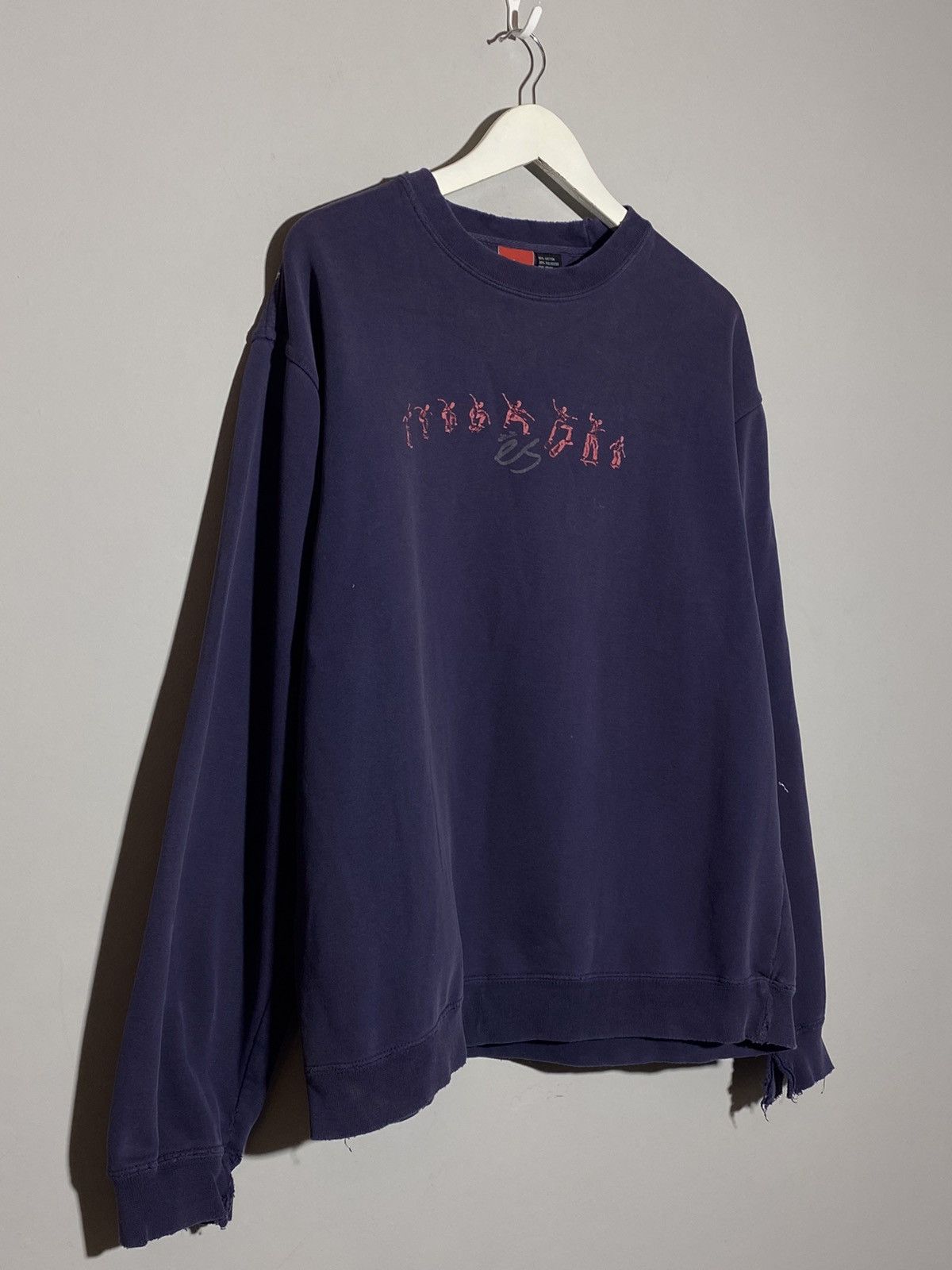 eS 🔥 ÉS SKATEBOARDING CREWNECK Y2K DISTRESSED BATTLE STANCE Size US M / EU 48-50 / 2 - 2 Thumbnail