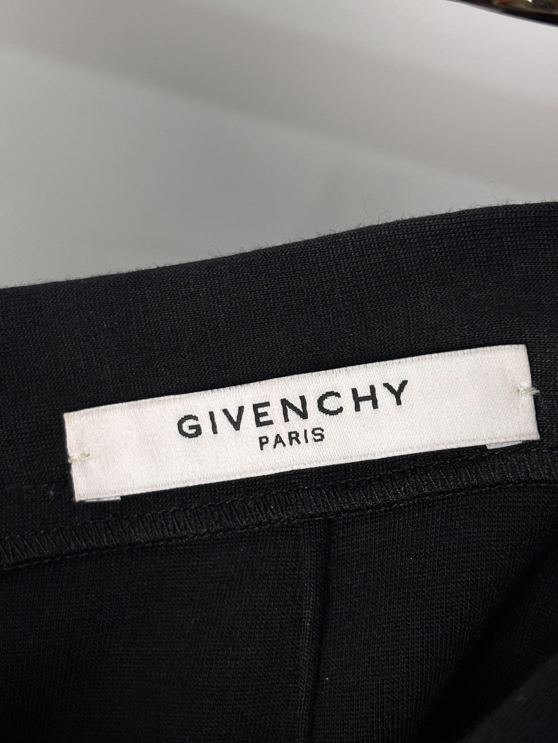 Givenchy Givenchy black skirt with eel skin trim Size 27" / US 4 / IT 40 - 5 Thumbnail