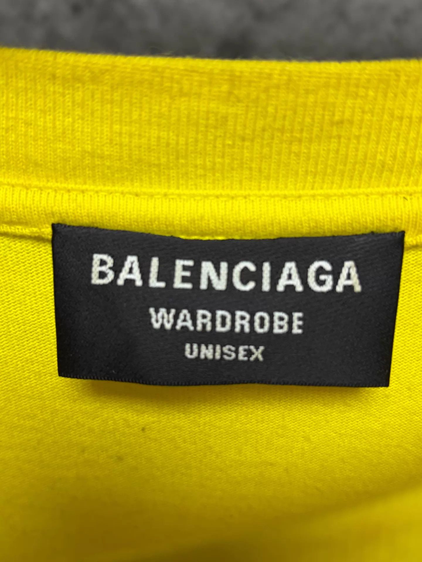 Balenciaga Balenciaga Yellow SS Tee Size S Size US S / EU 44-46 / 1 - 3 Thumbnail