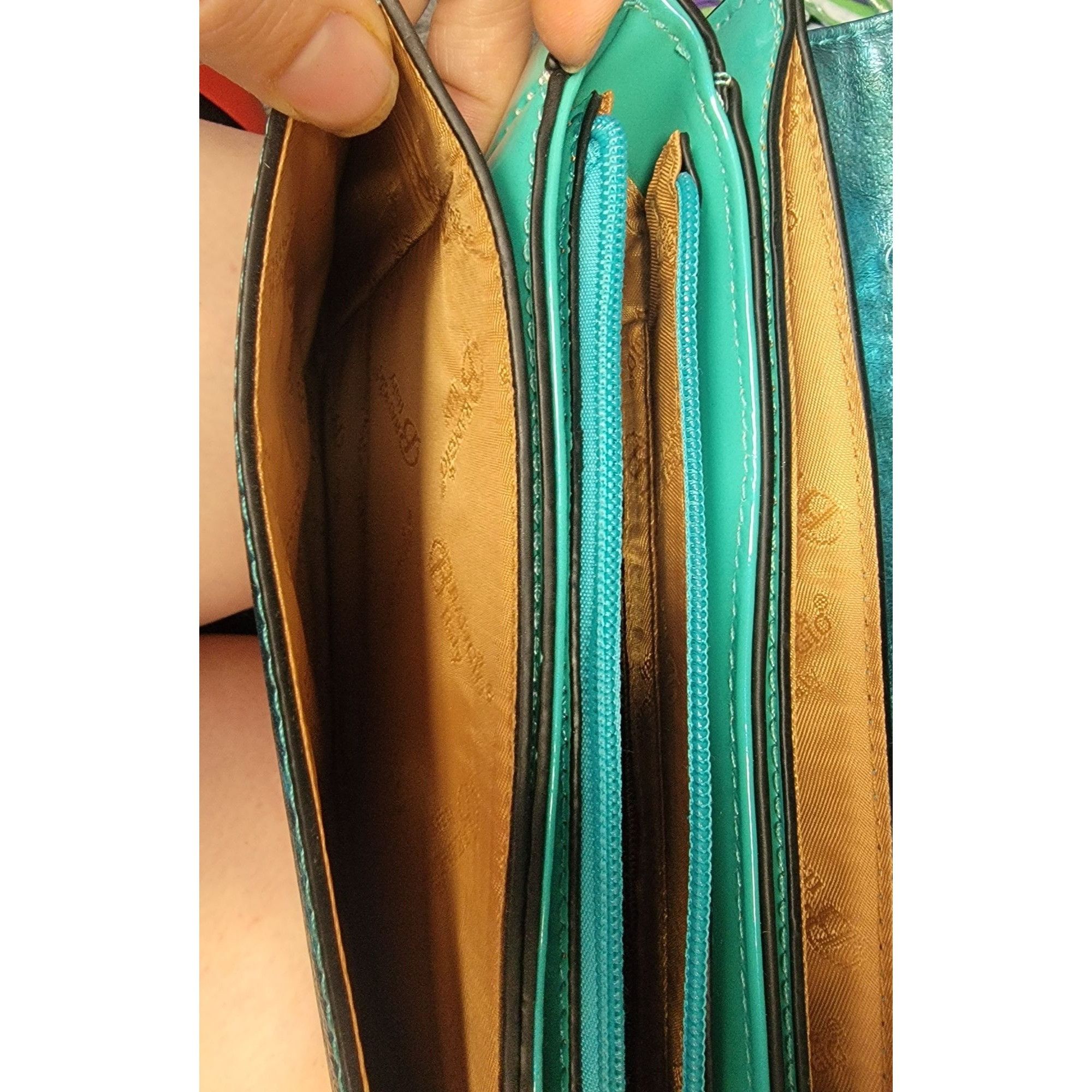 Other Brangio (Italy) Metallic Crossbody Bag With Chain Strap & Mu Size ONE SIZE - 5 Thumbnail