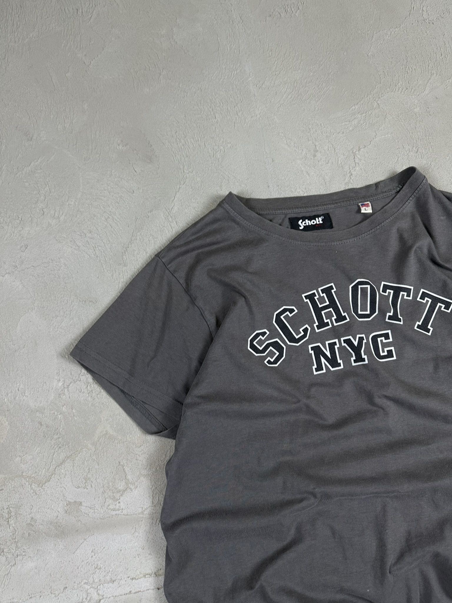 Schott × Vintage Vintage Y2k Schott Spellout Military T-shirt Size US L / EU 52-54 / 3 - 6 Thumbnail