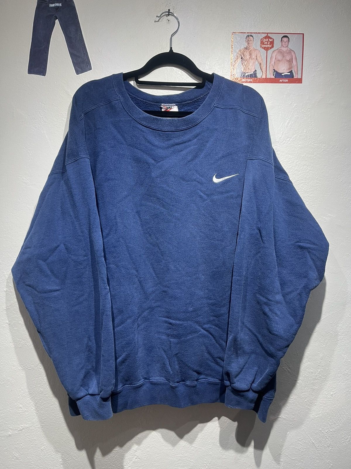 Vintage Nike swoosh crewneck