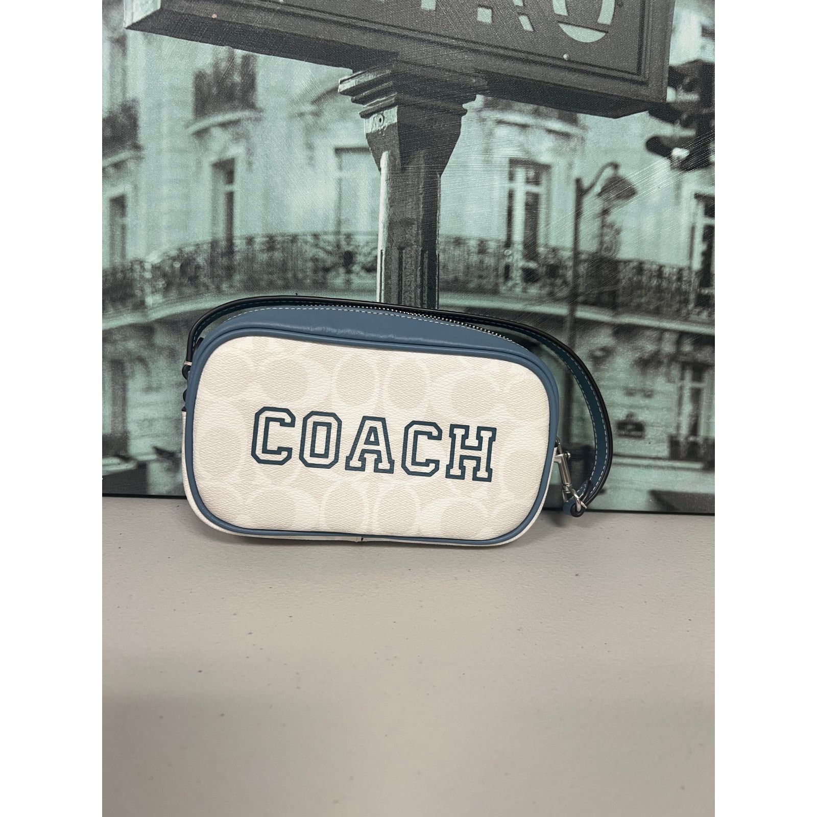 Coach Coach CB851 Jamie Wristlet In Signature Canvas IN Chalk Size ONE SIZE - 1 Thumbnail