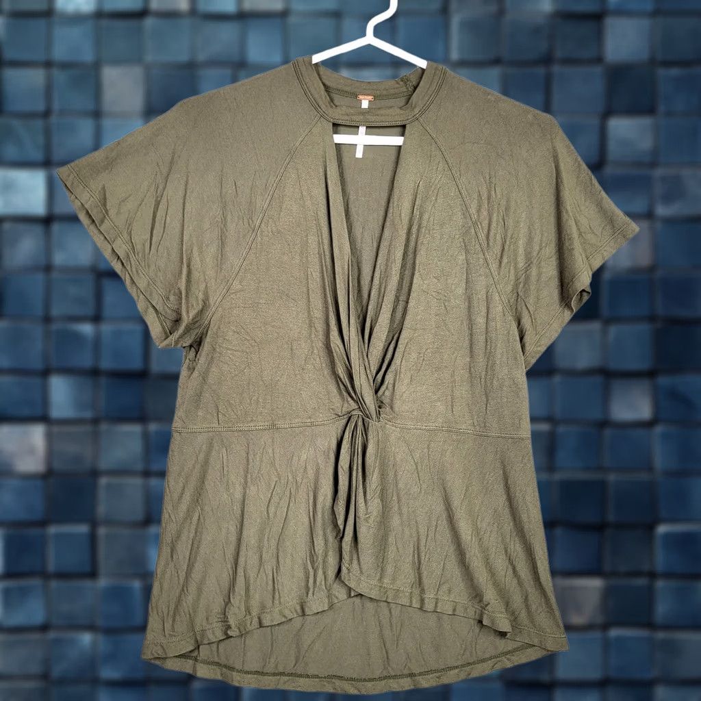 Free People Free People Olive Green Short Sleeve Knit Top Size S Crew Neck Casual Women Regular Size S / US 4 / IT 40 - 1 Thumbnail