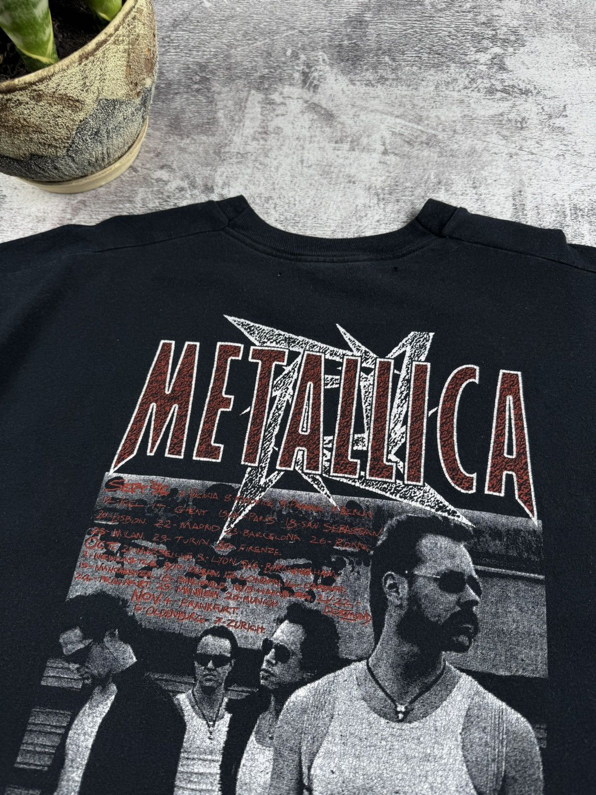 Metallica Metallica USA 1995 1996 Rock Rap Hip Hop Faded T Shirt Tee Size US XL / EU 56 / 4 - 10 Thumbnail