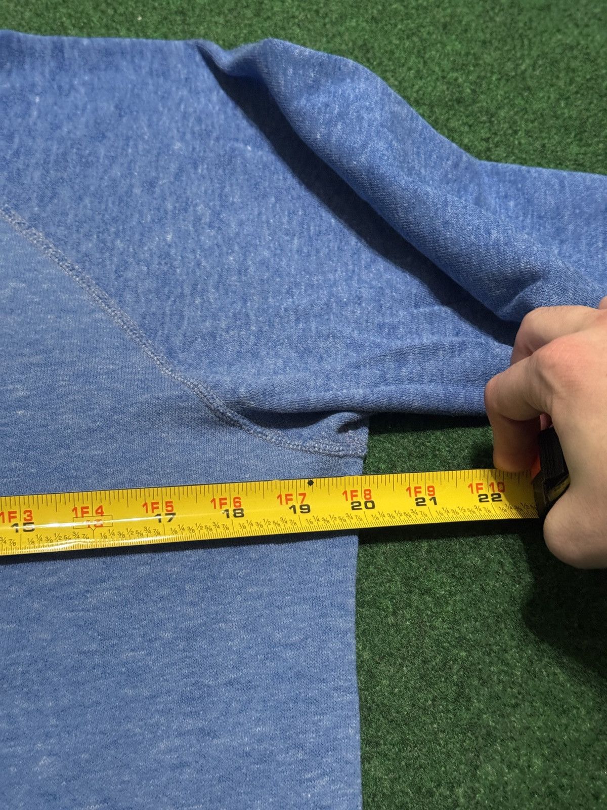 Vintage Vintage 70s Flocked Light Blue Faded XS 20x22 Sweatshirt Size US XS / EU 42 / 0 - 6 Thumbnail